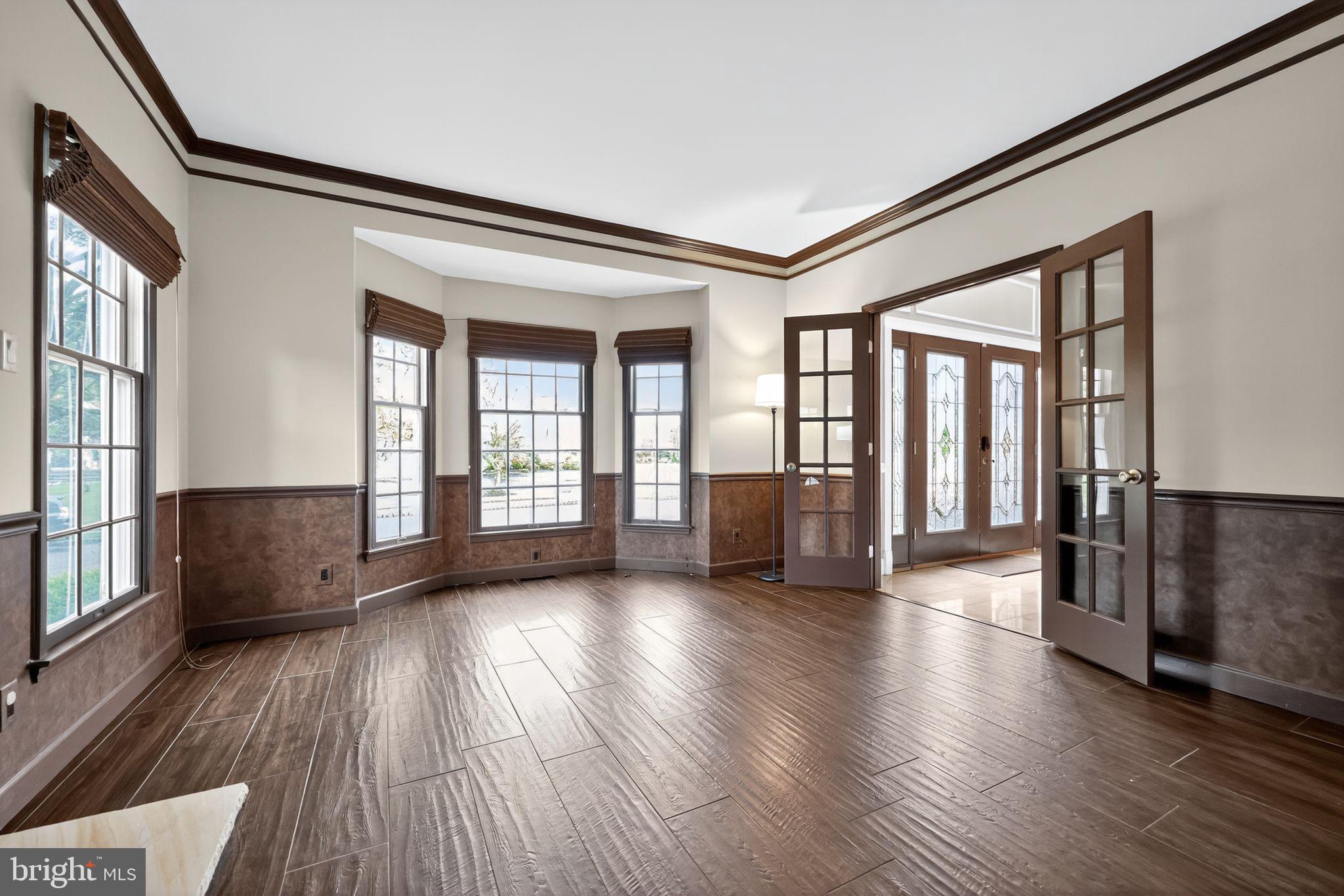 5 HILLTOP DRIVE
