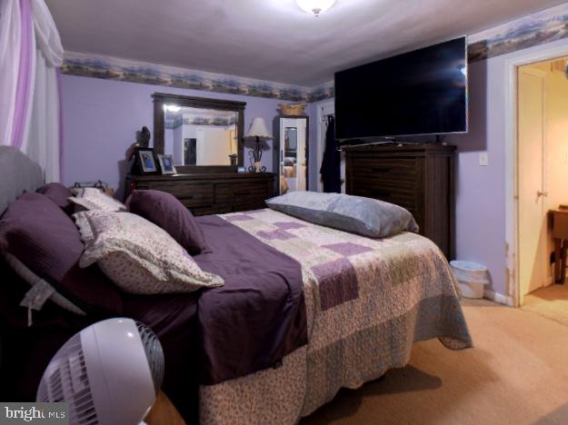 GRAY MANOR - Residential