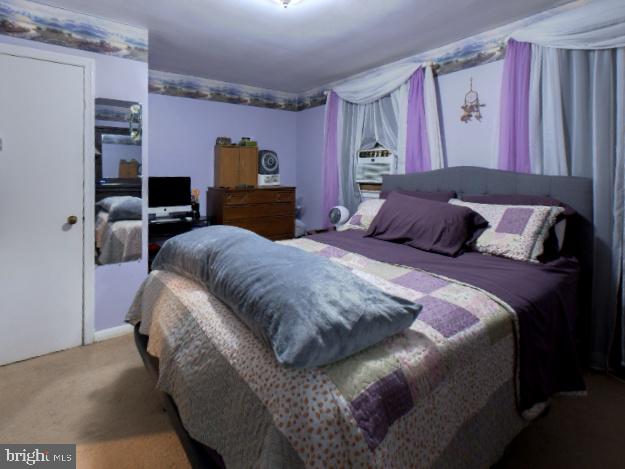 GRAY MANOR - Residential