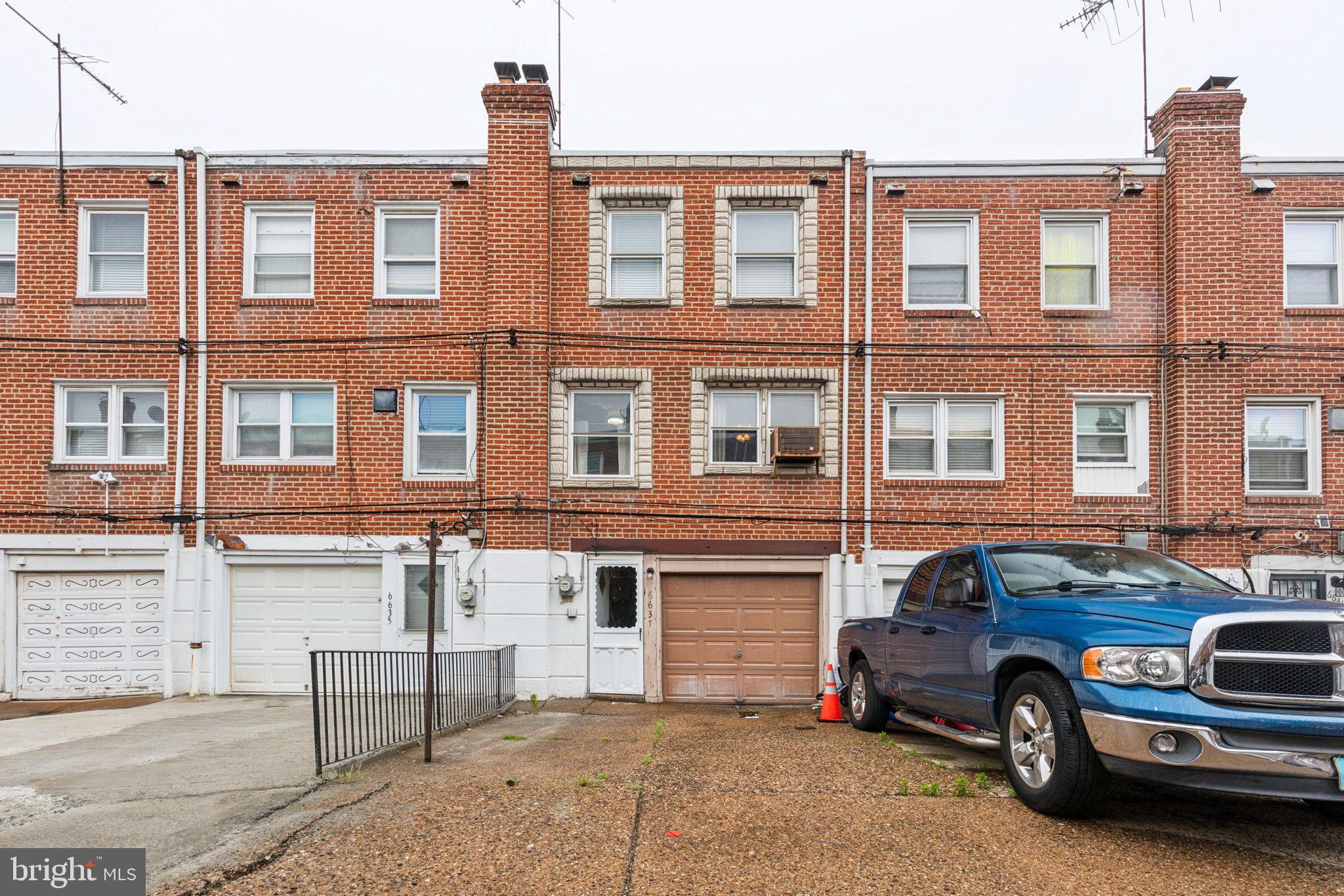 MAYFAIR (EAST) - Residential