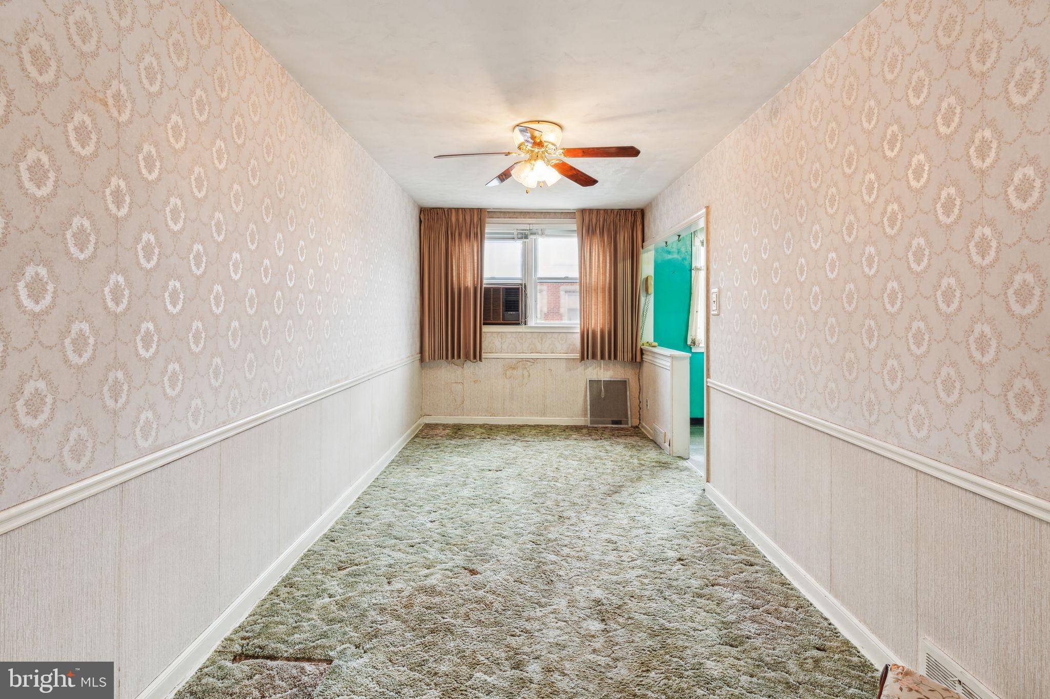 MAYFAIR (EAST) - Residential