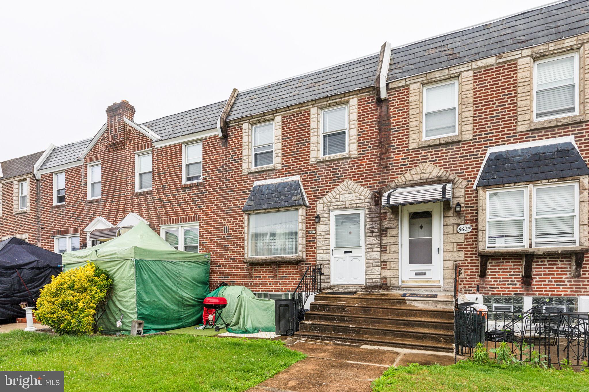 MAYFAIR (EAST) - Residential