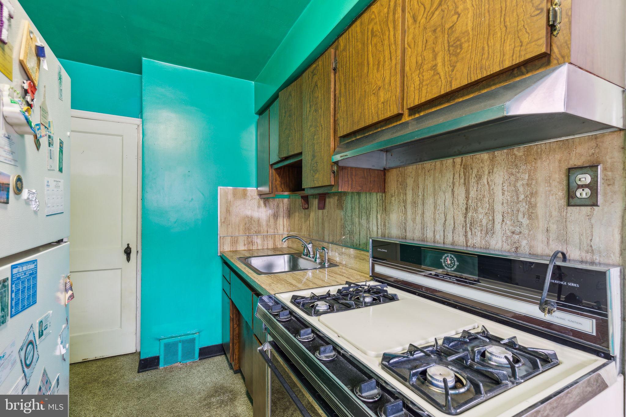 MAYFAIR (EAST) - Residential