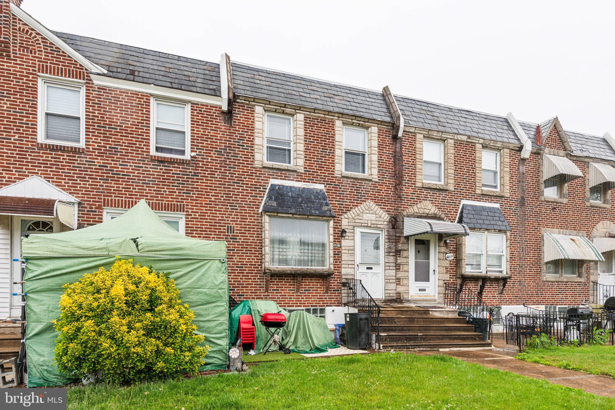 MAYFAIR (EAST) - Residential