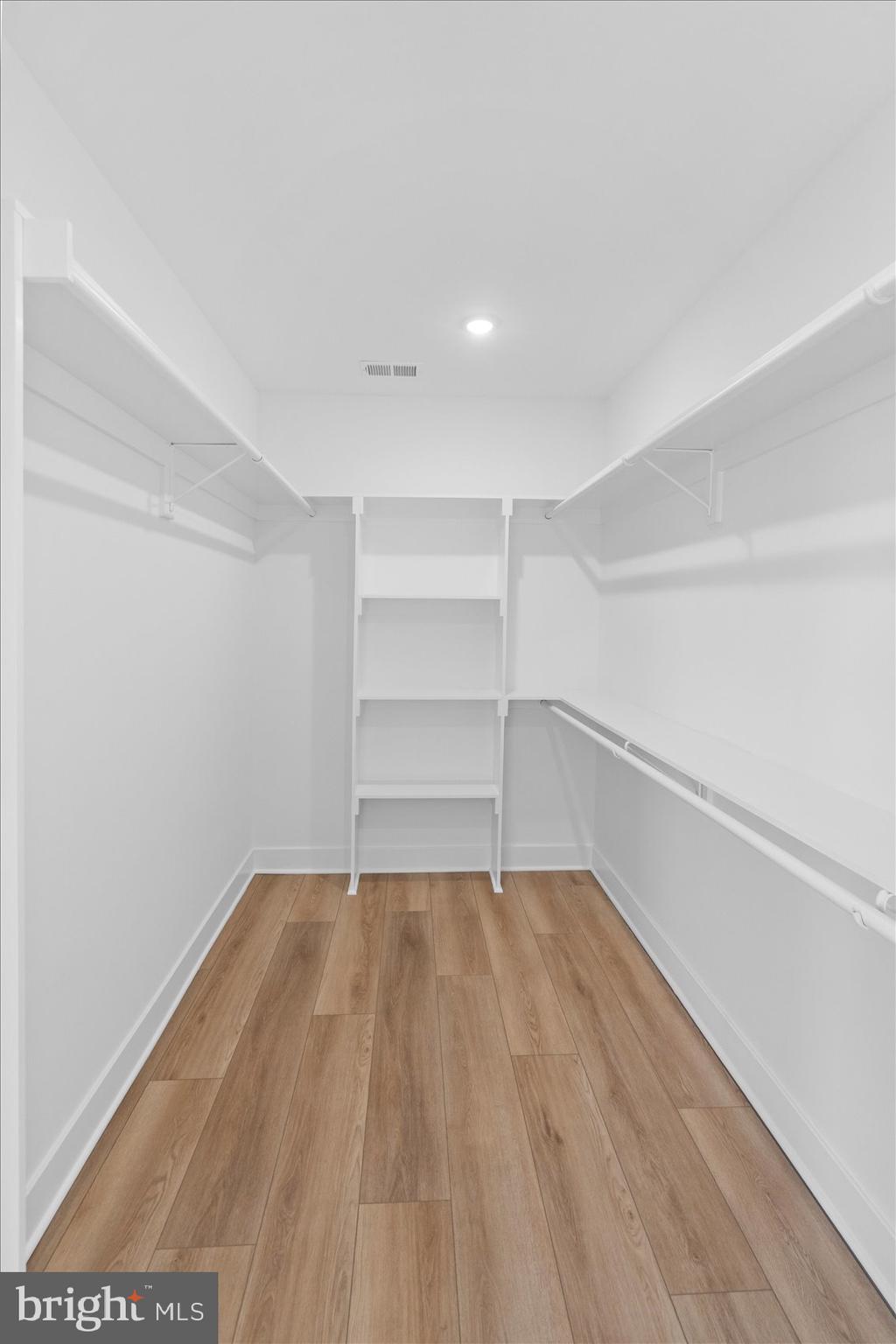 MILLERS ISLAND - Residential