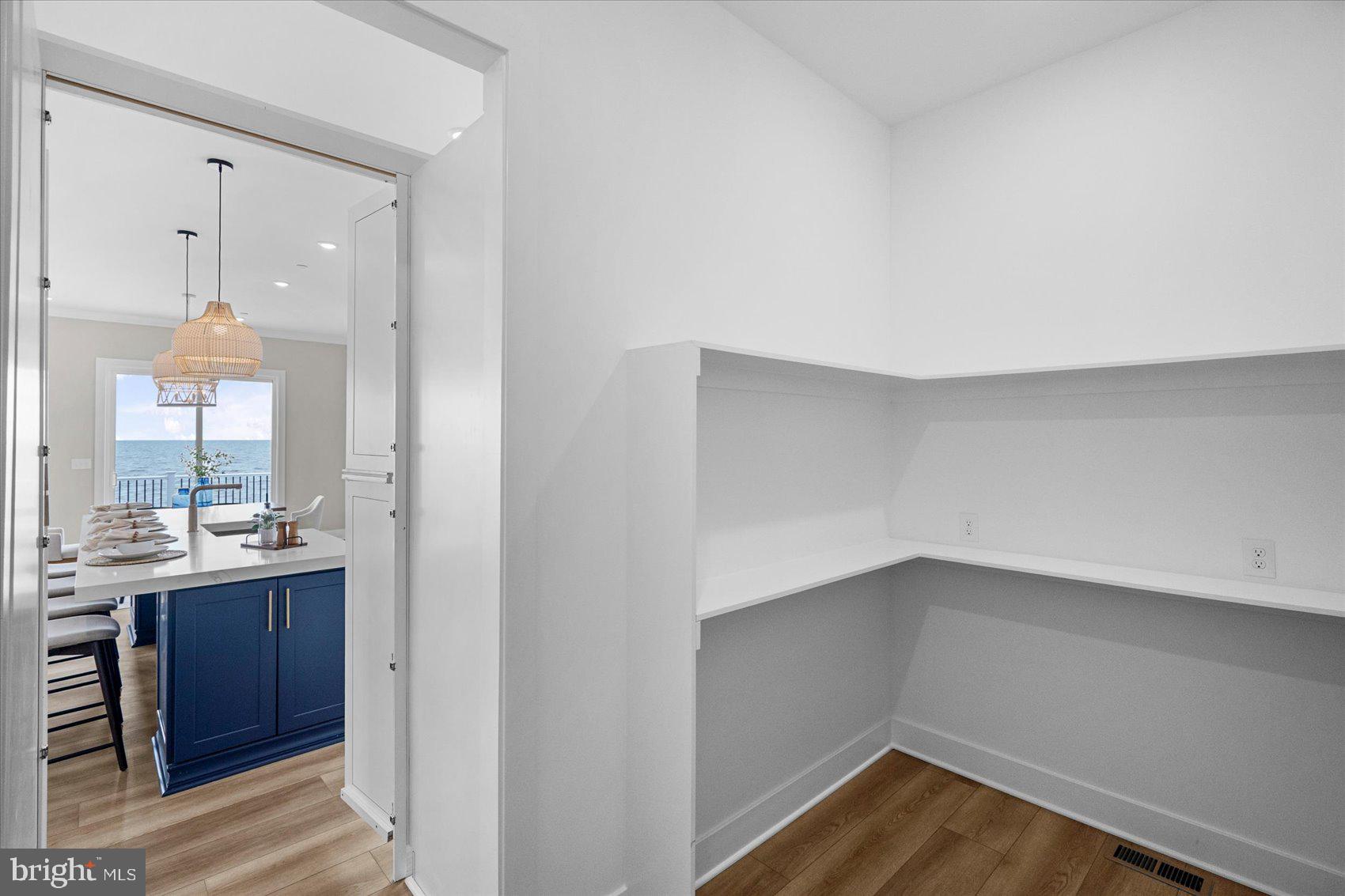 MILLERS ISLAND - Residential