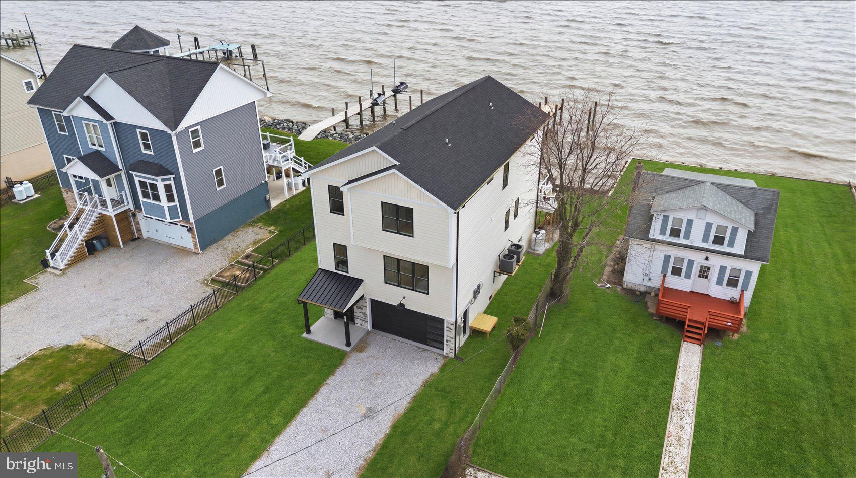 MILLERS ISLAND - Residential