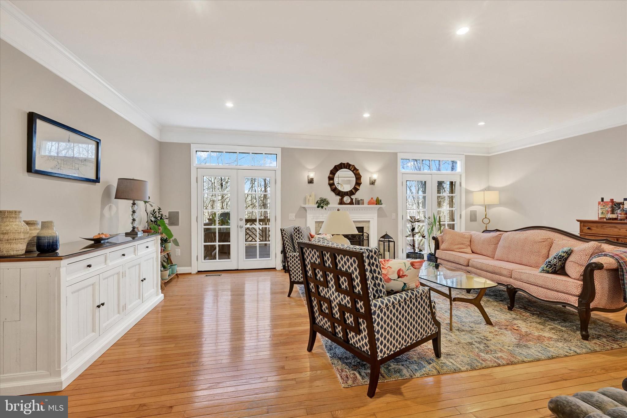 AUTUMN CREST - Residential