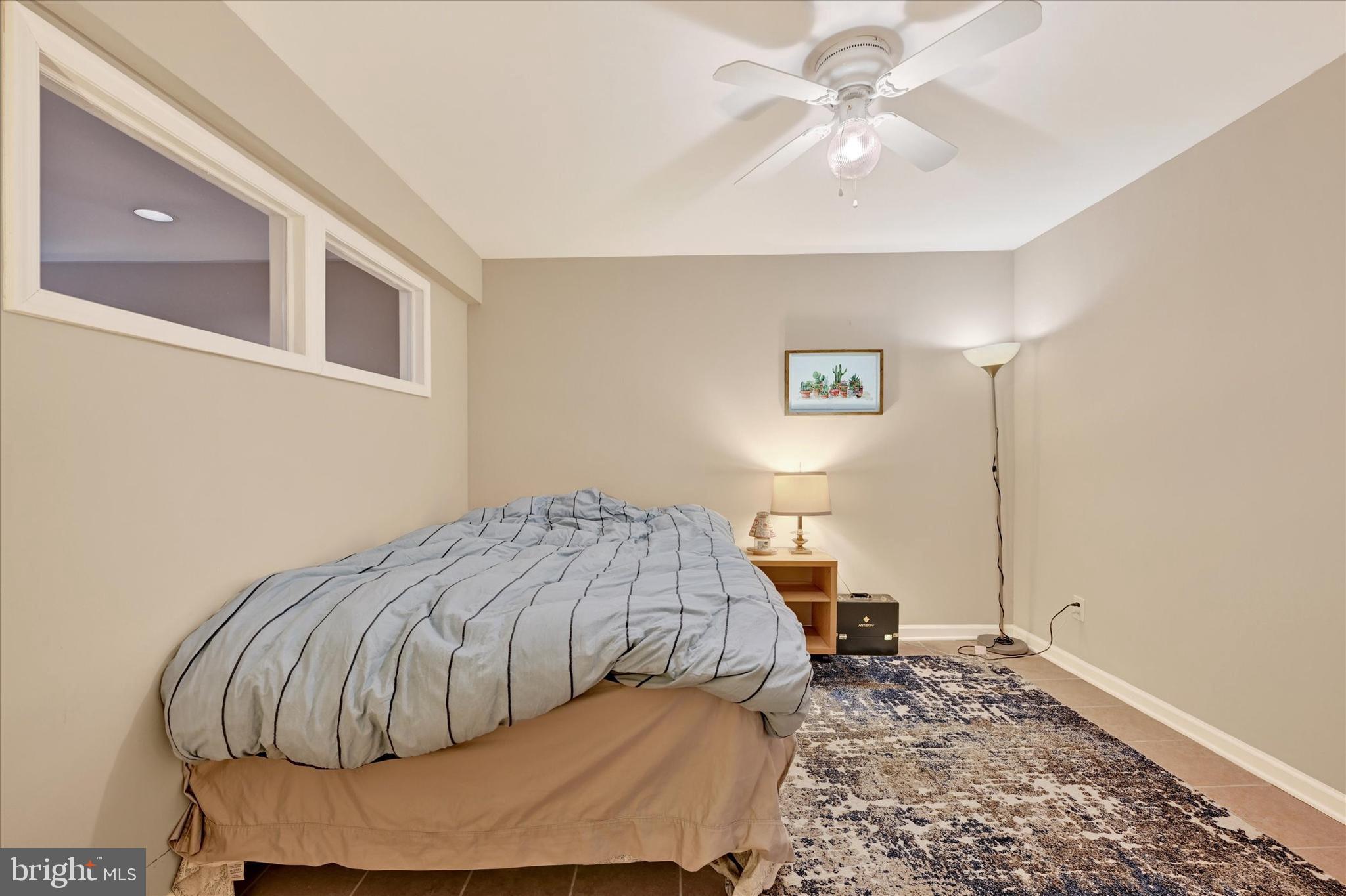 AUTUMN CREST - Residential