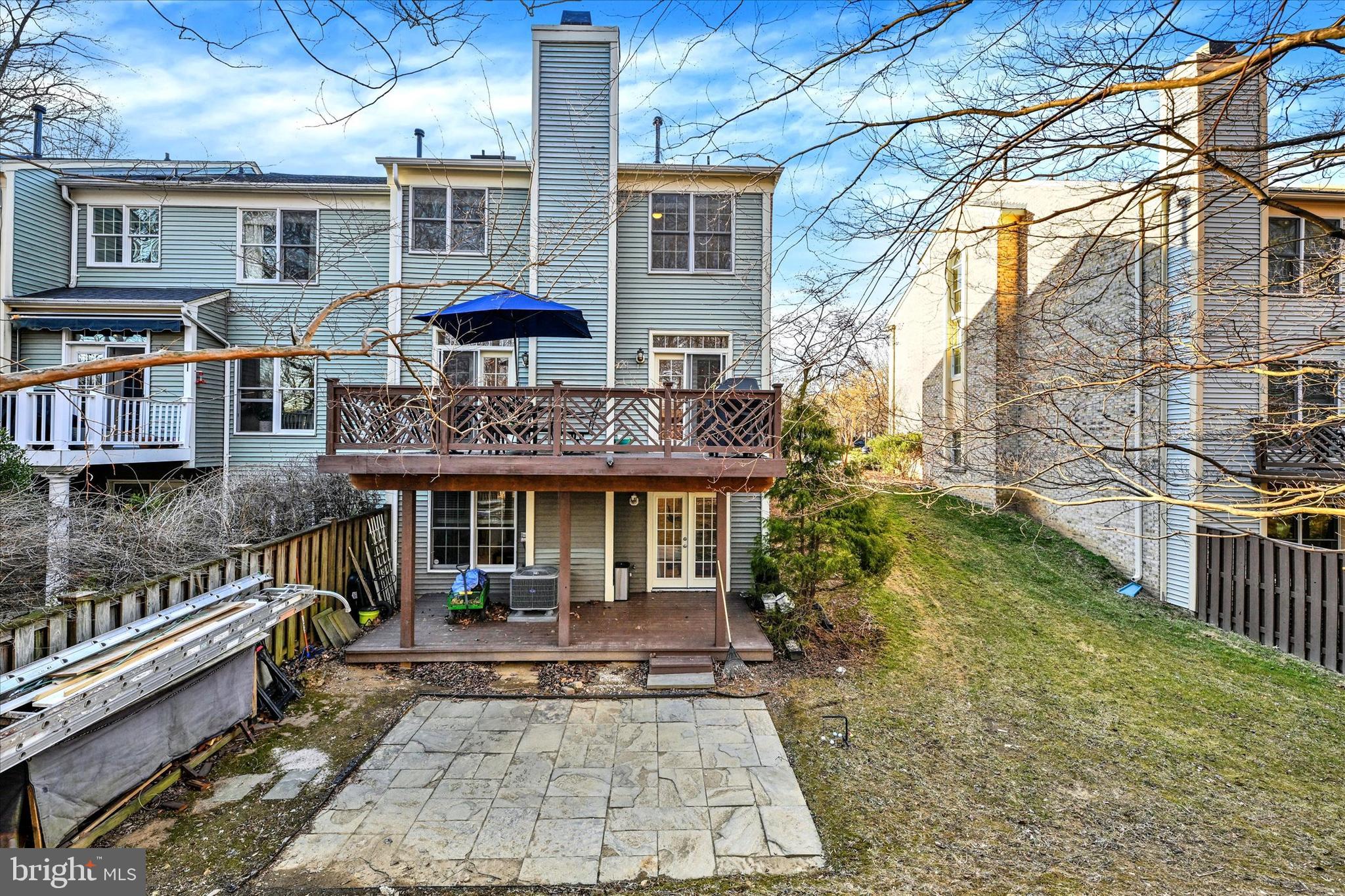 AUTUMN CREST - Residential