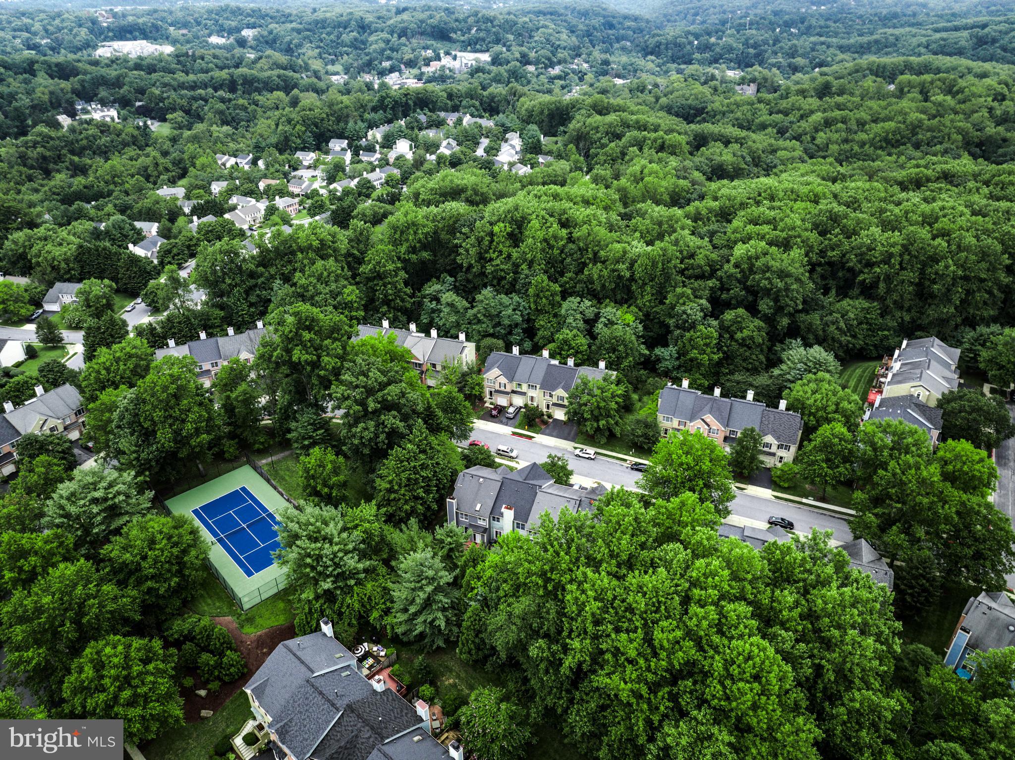 AUTUMN CREST - Residential