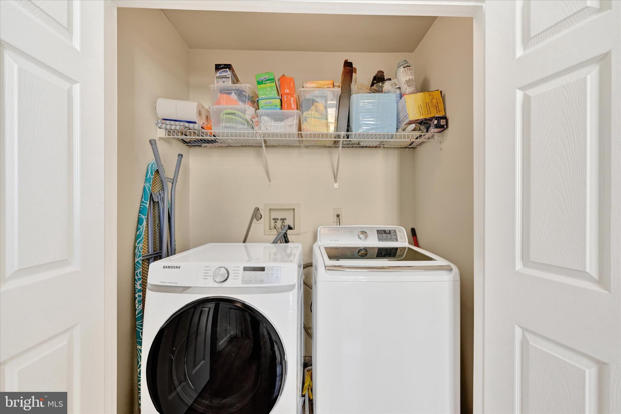 AUTUMN CREST - Residential