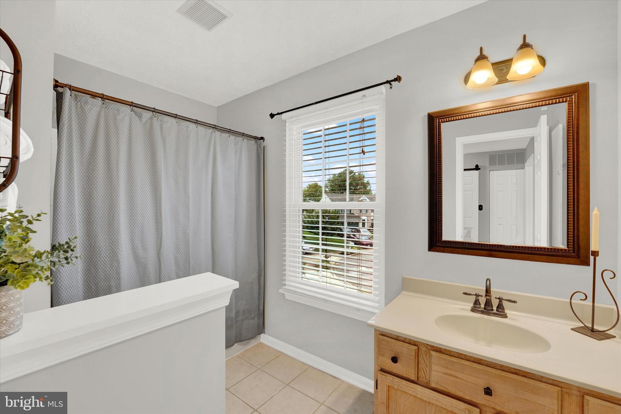 BRENTWOOD PARK - Residential