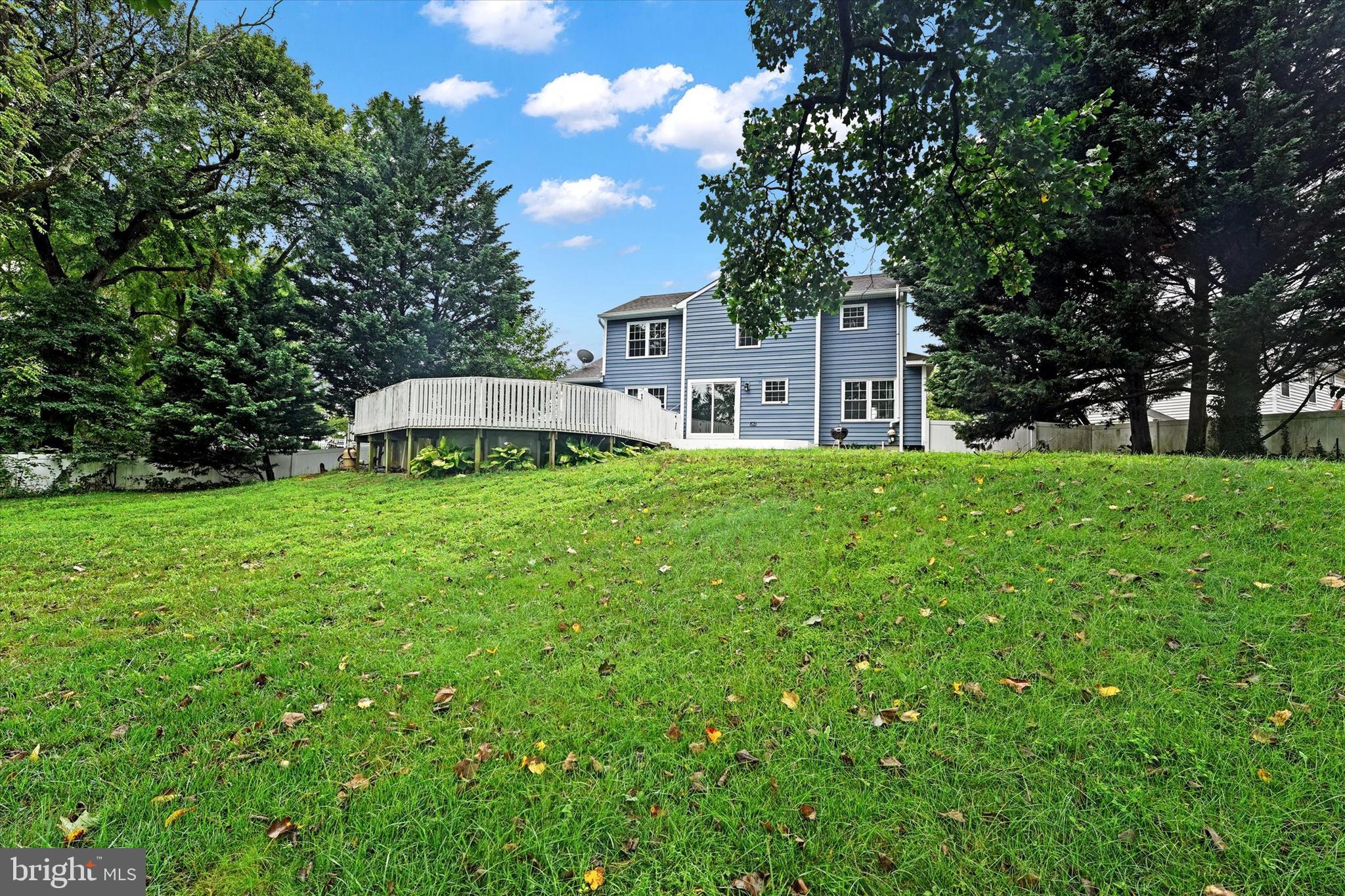 BRENTWOOD PARK - Residential