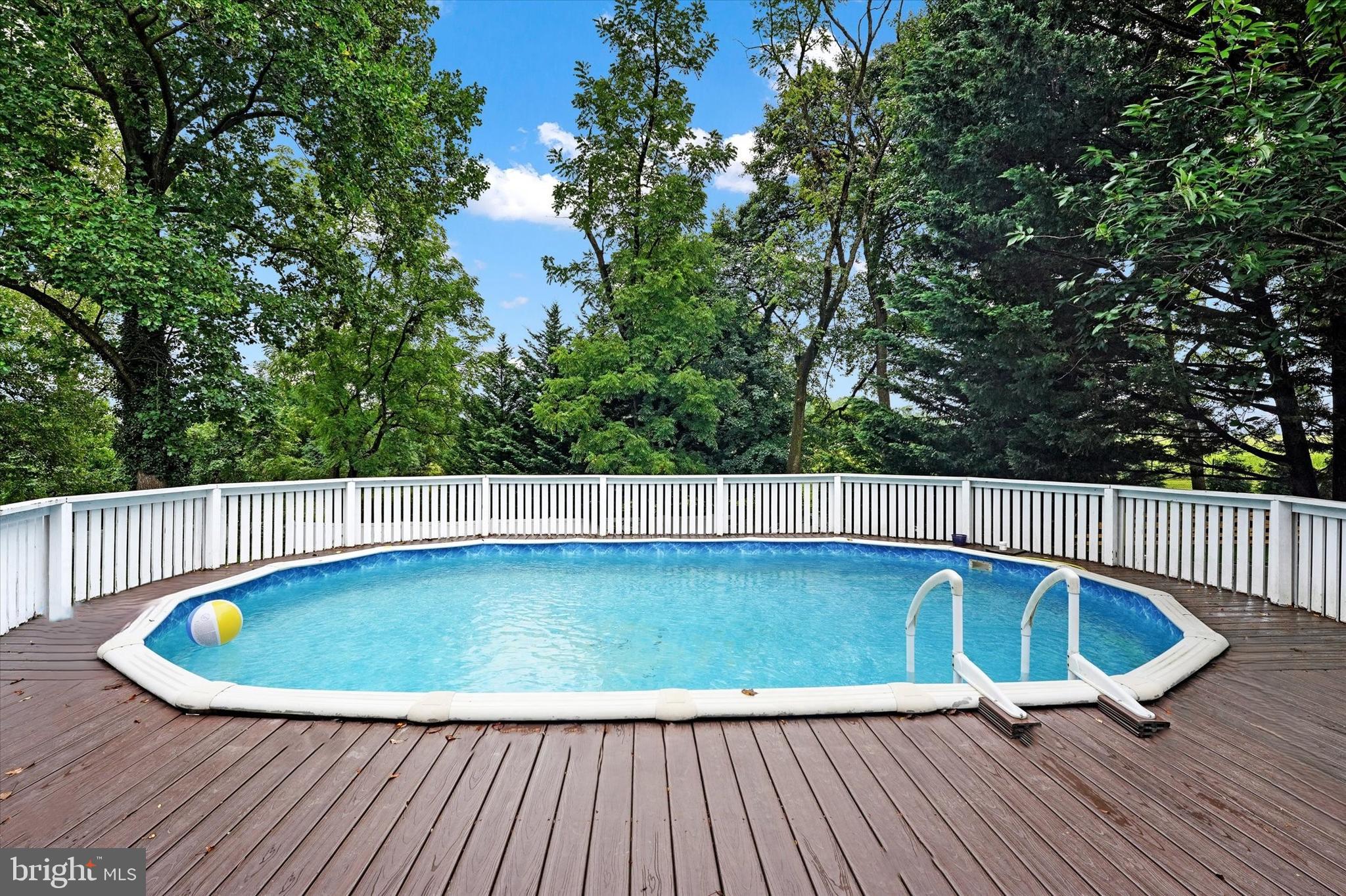 BRENTWOOD PARK - Residential