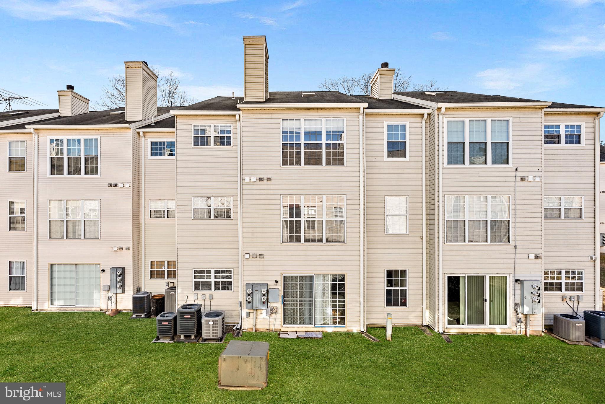 FOX CHASE - Residential