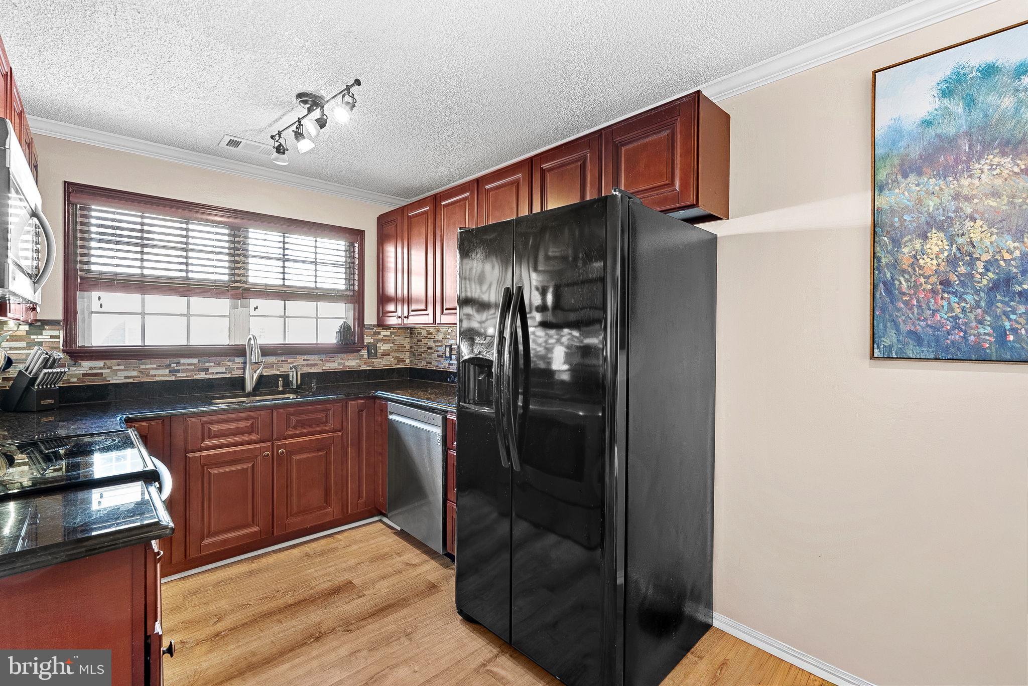 FOX CHASE - Residential