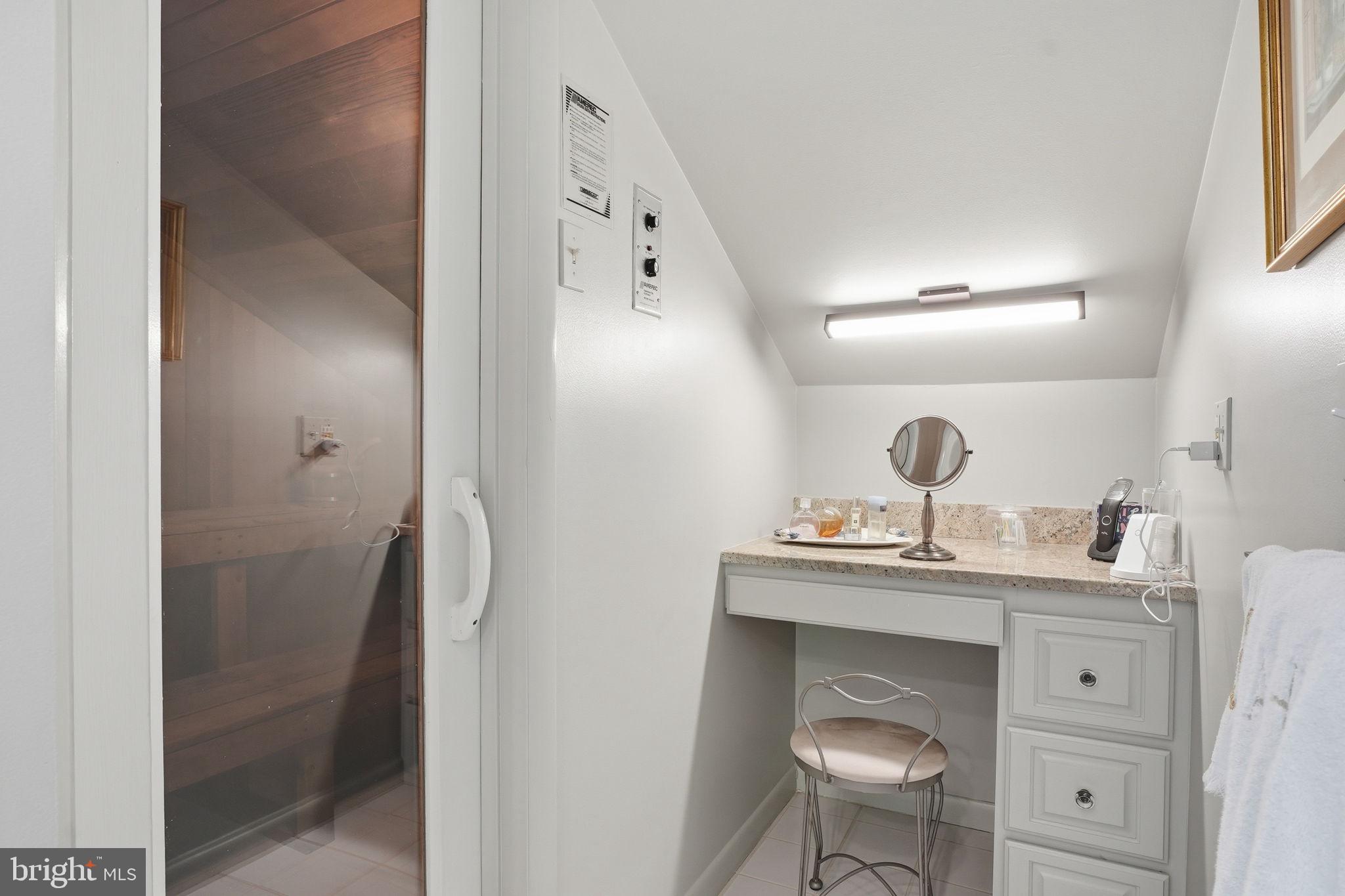 WOODLORE - Residential