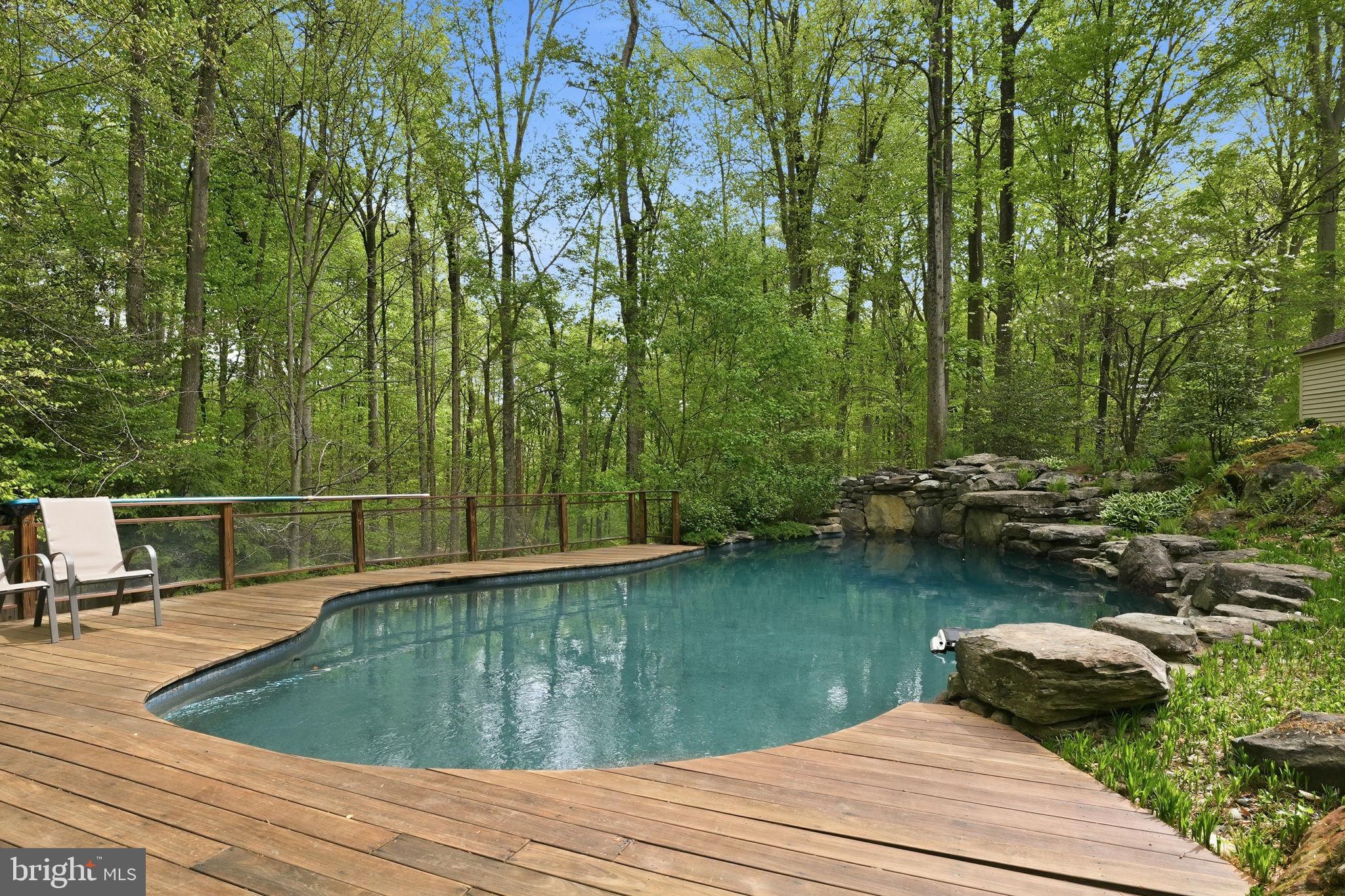 WOODLORE - Residential