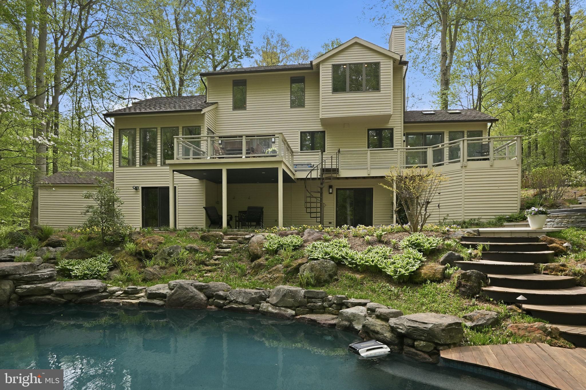 WOODLORE - Residential