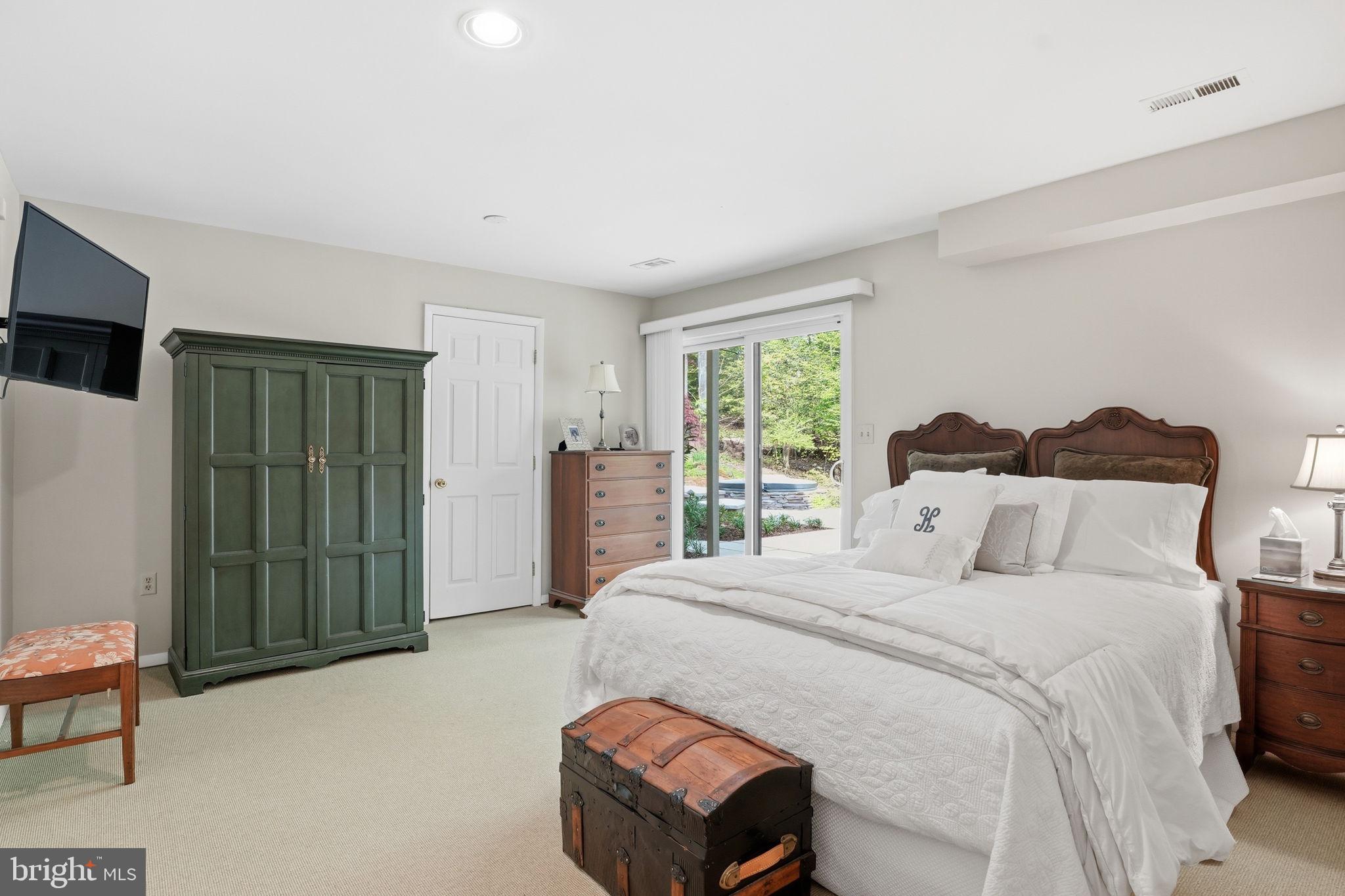 WOODLORE - Residential