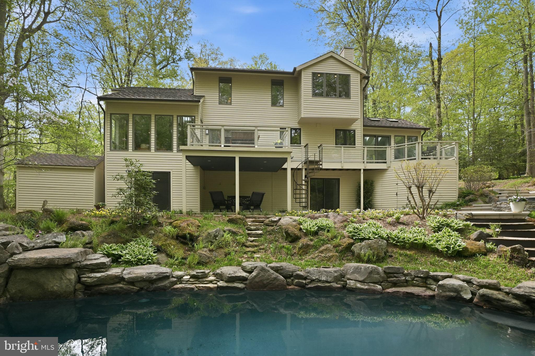 WOODLORE - Residential