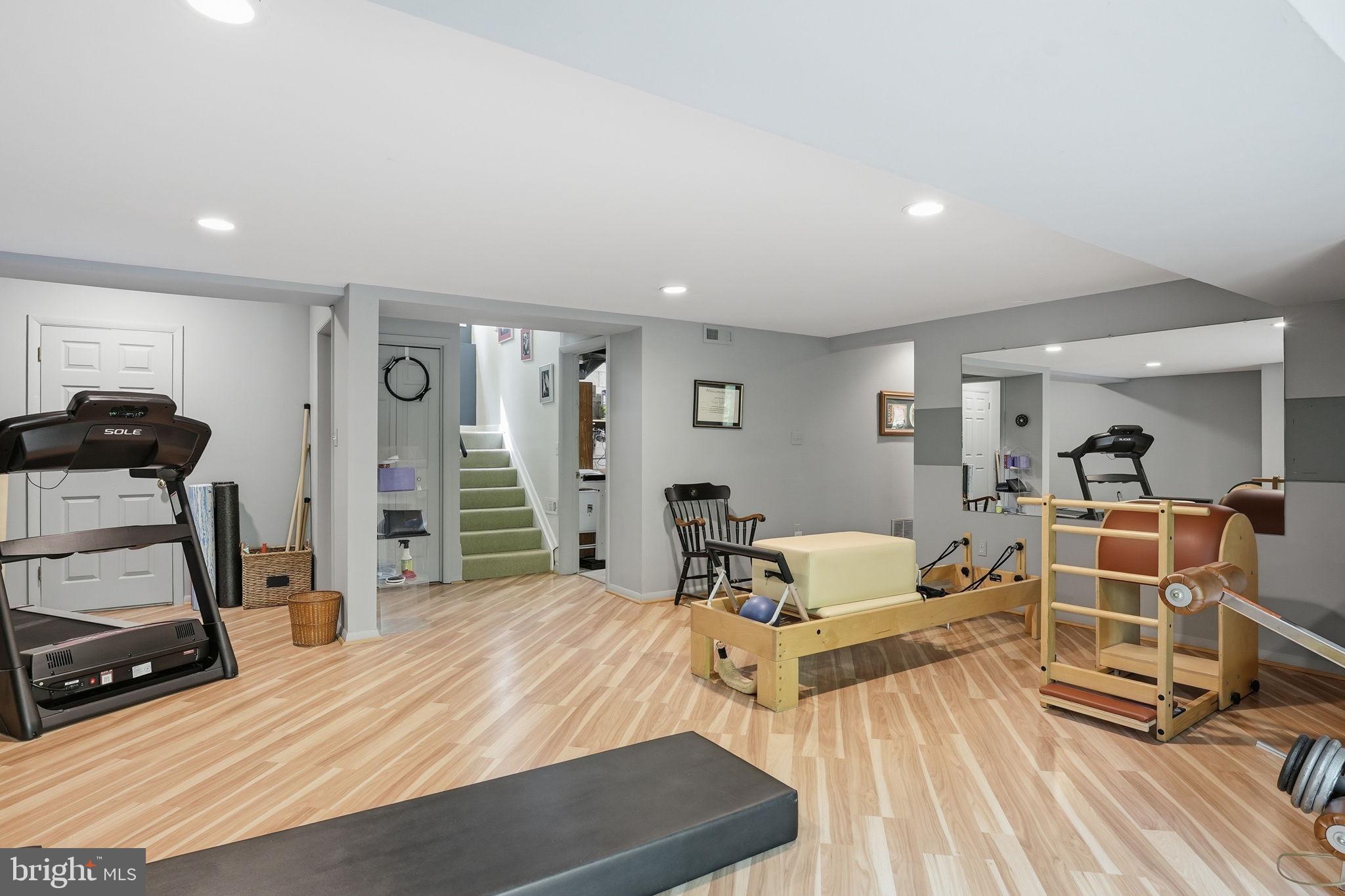 WOODLORE - Residential