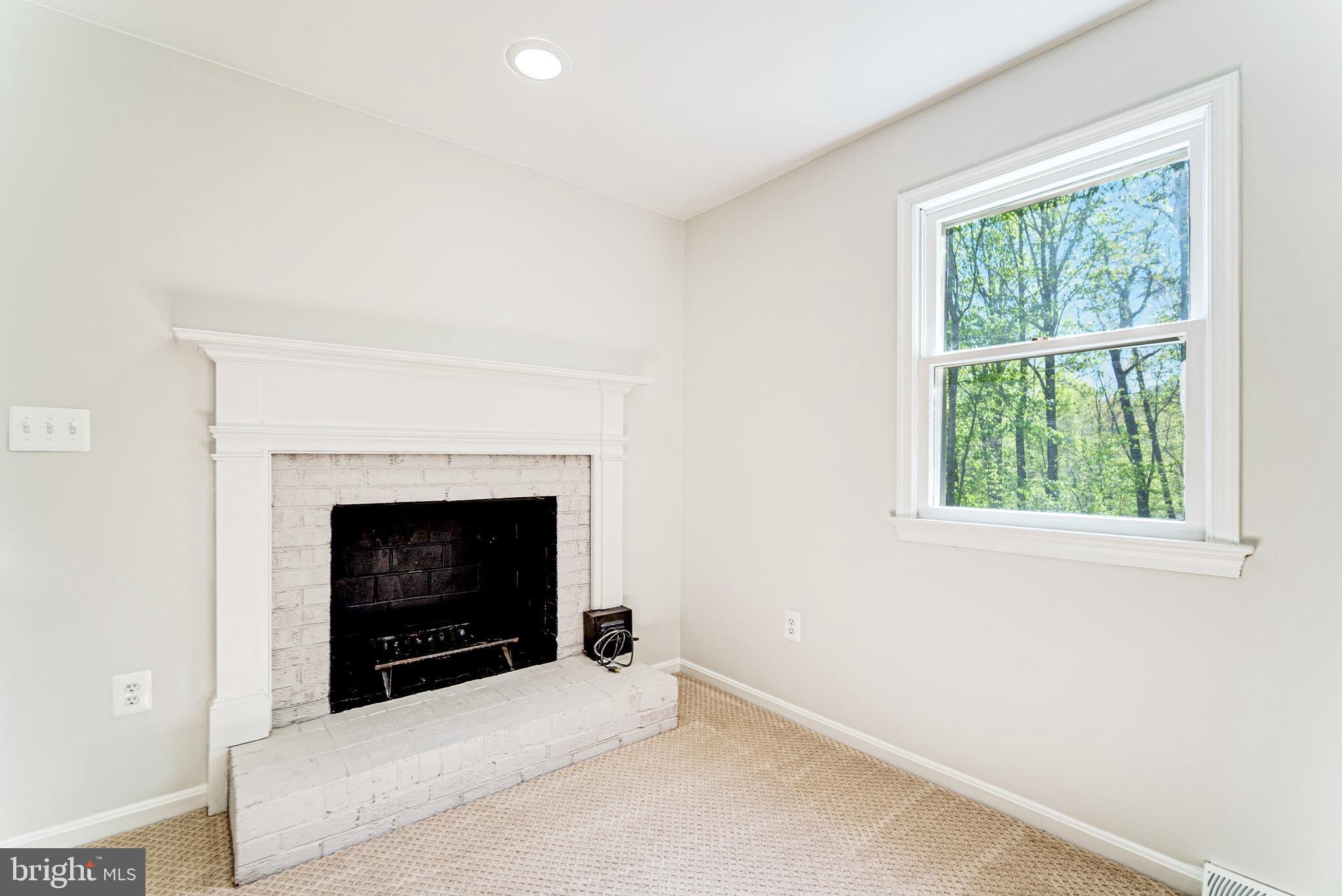 GAILA WOODS - Residential