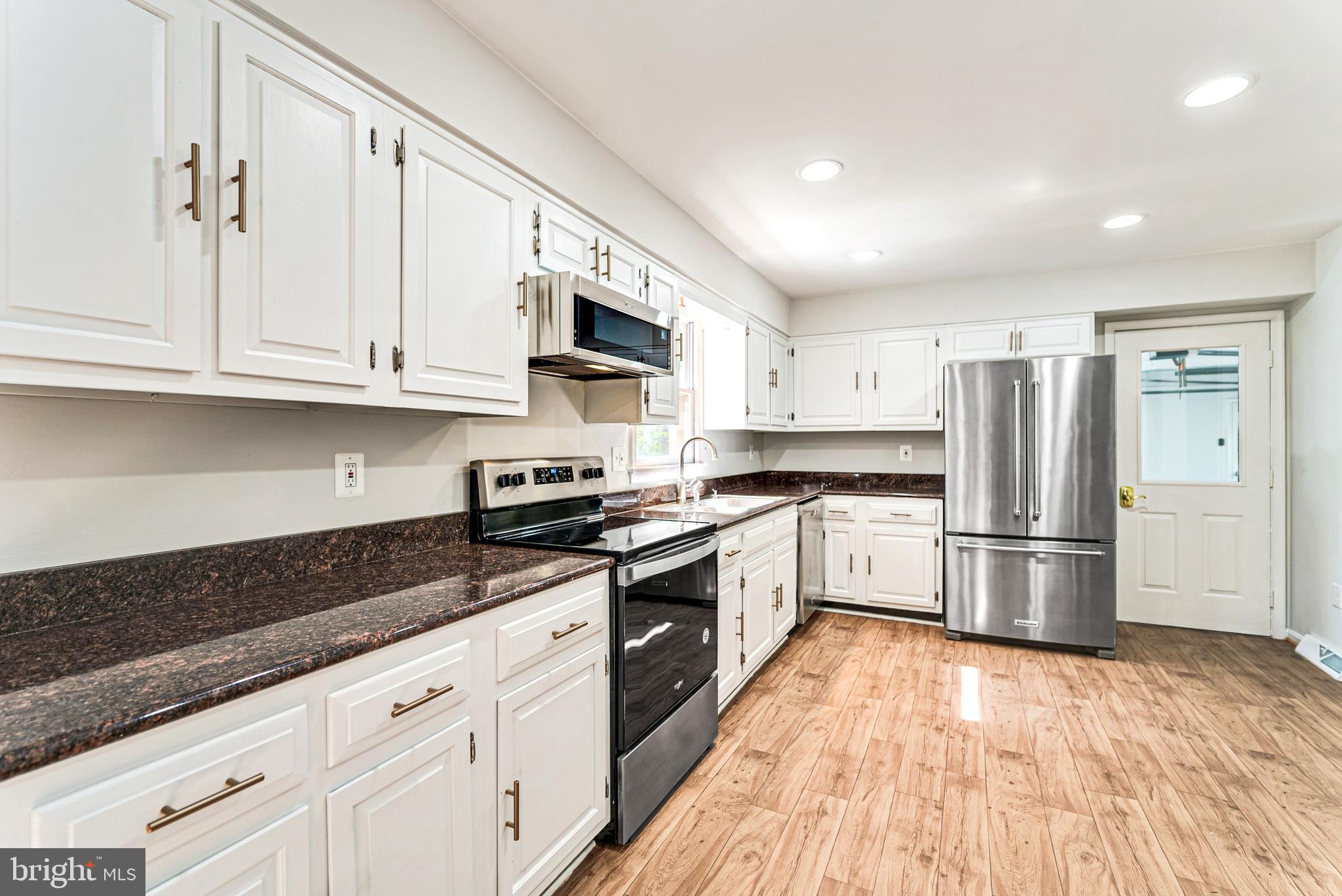 GAILA WOODS - Residential