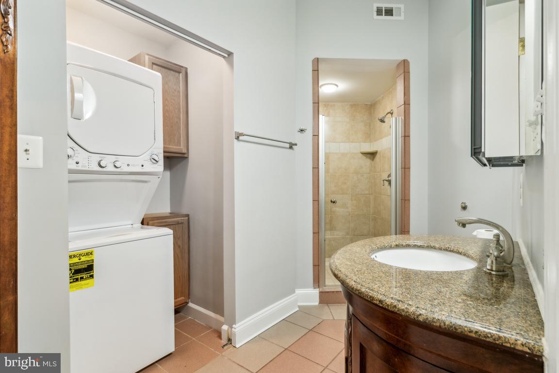 DUNN LORING GARDENS - Residential