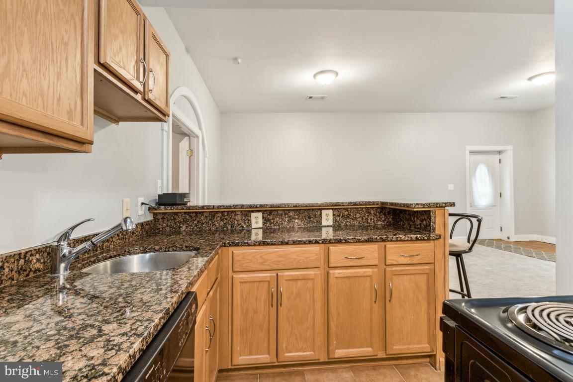 DUNN LORING GARDENS - Residential