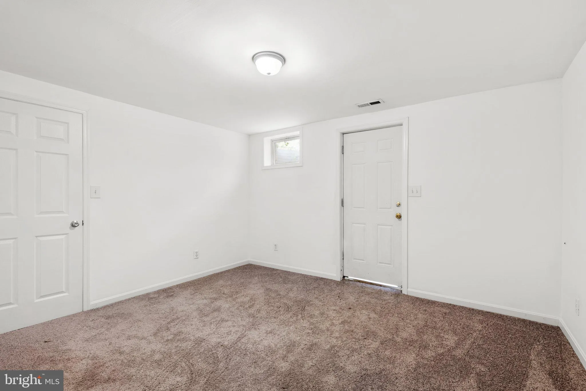 Severn, Maryland 21144, United States, 3 Bedrooms Bedrooms, ,3 BathroomsBathrooms,Residential,Contingent,105705