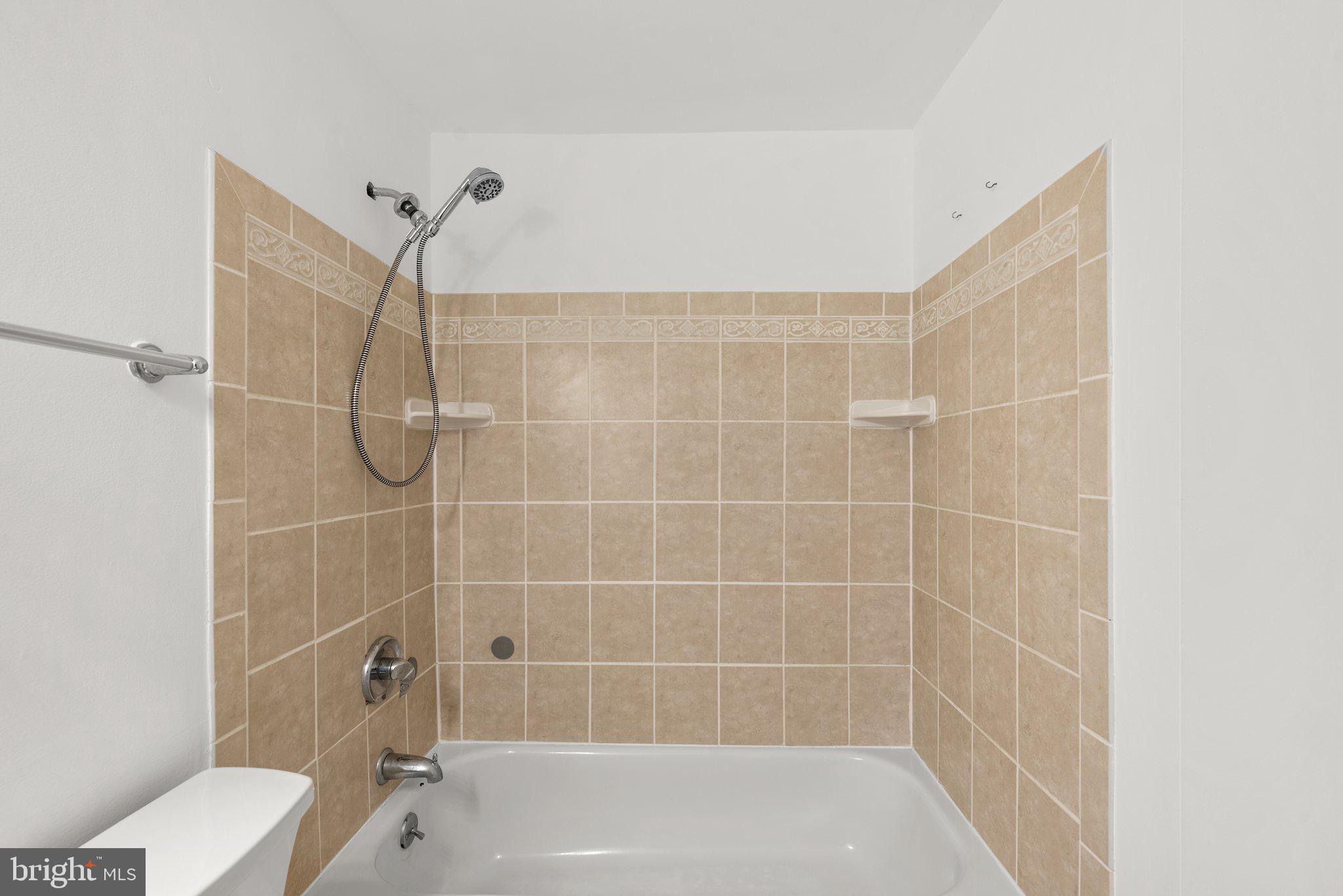 WEDGEWOOD FOREST - Residential