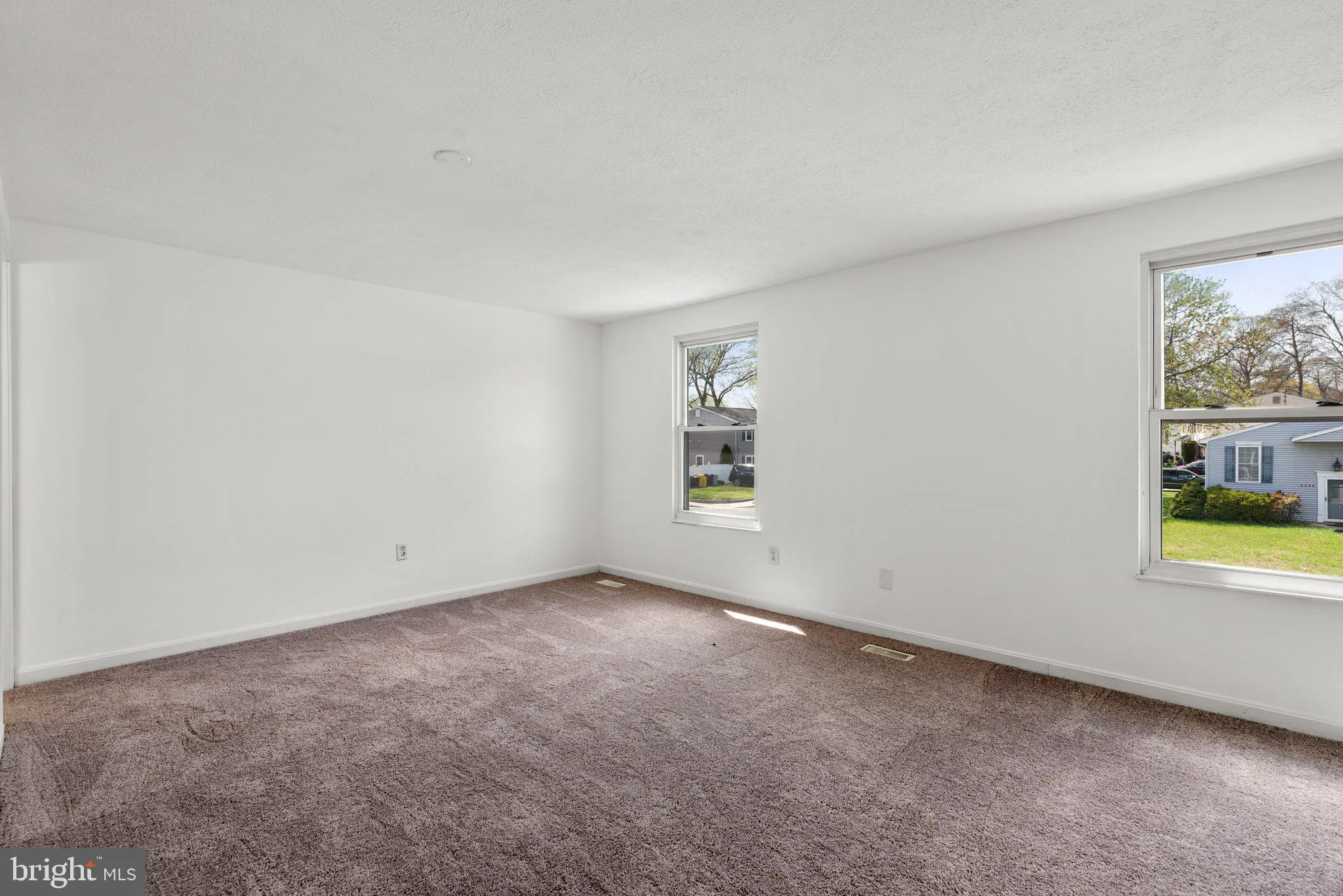 Severn, Maryland 21144, United States, 3 Bedrooms Bedrooms, ,3 BathroomsBathrooms,Residential,Contingent,105705