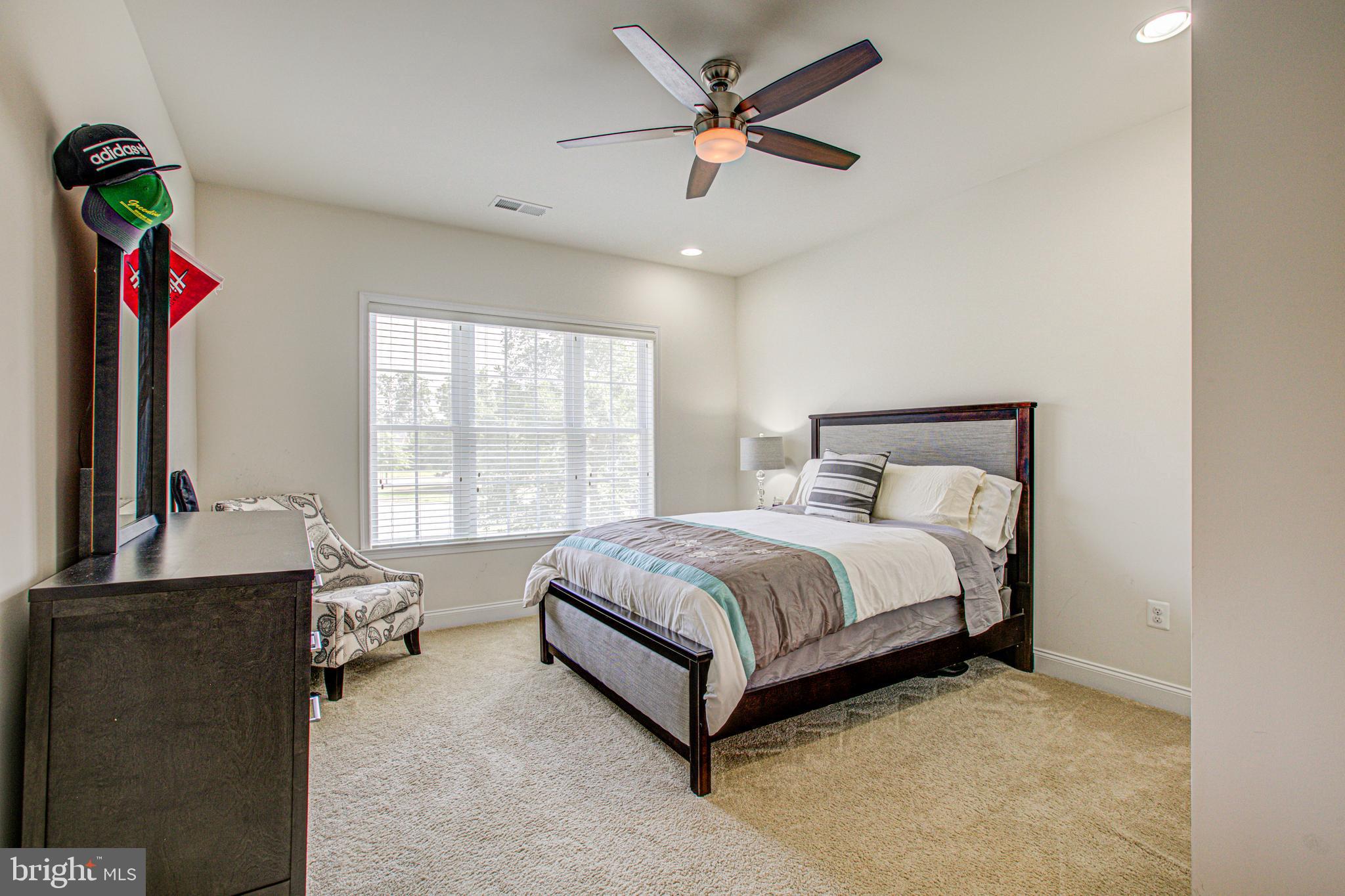 FAWN LAKE - Residential