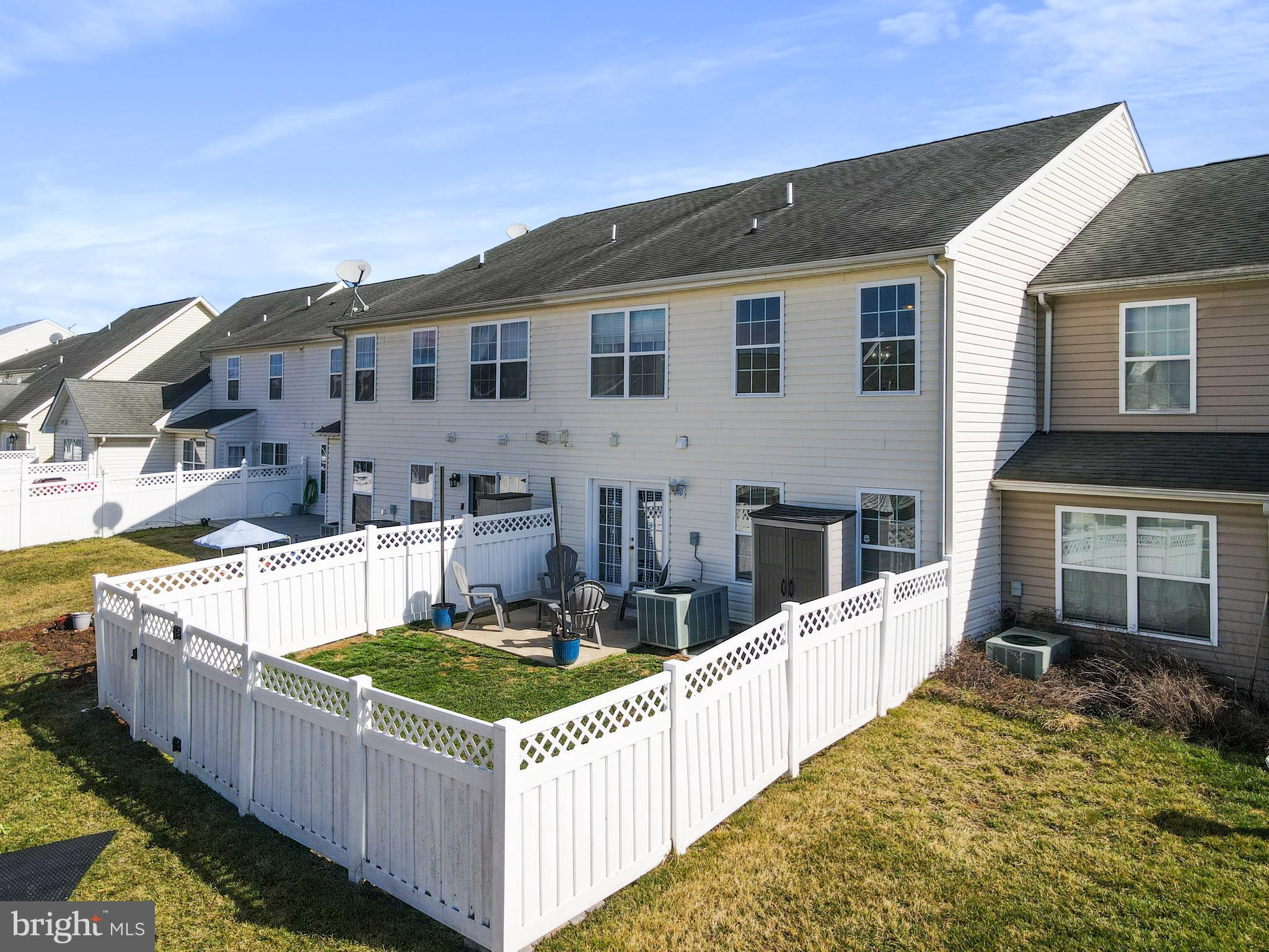 BRIAR RUN - Residential