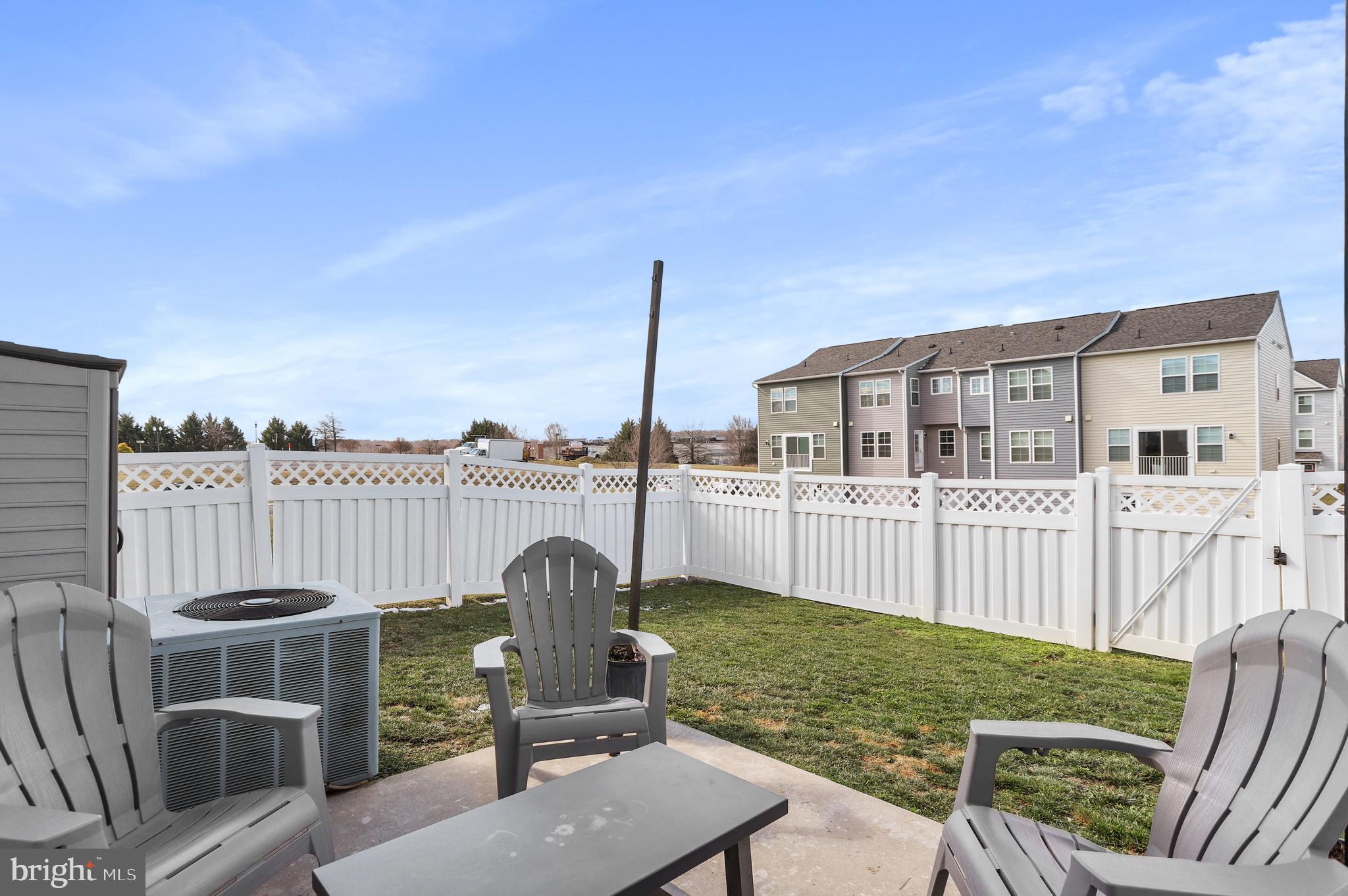 BRIAR RUN - Residential