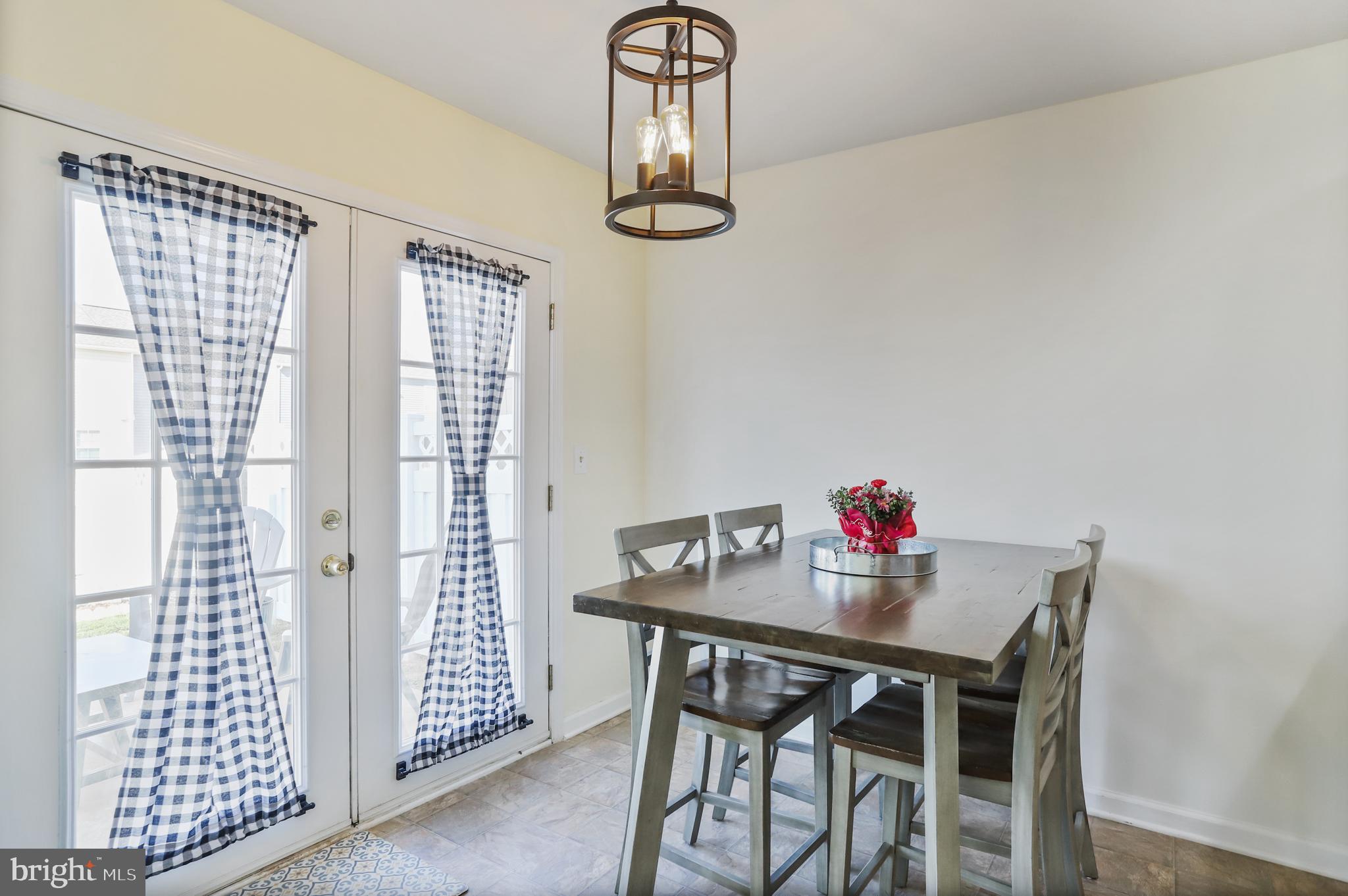 BRIAR RUN - Residential