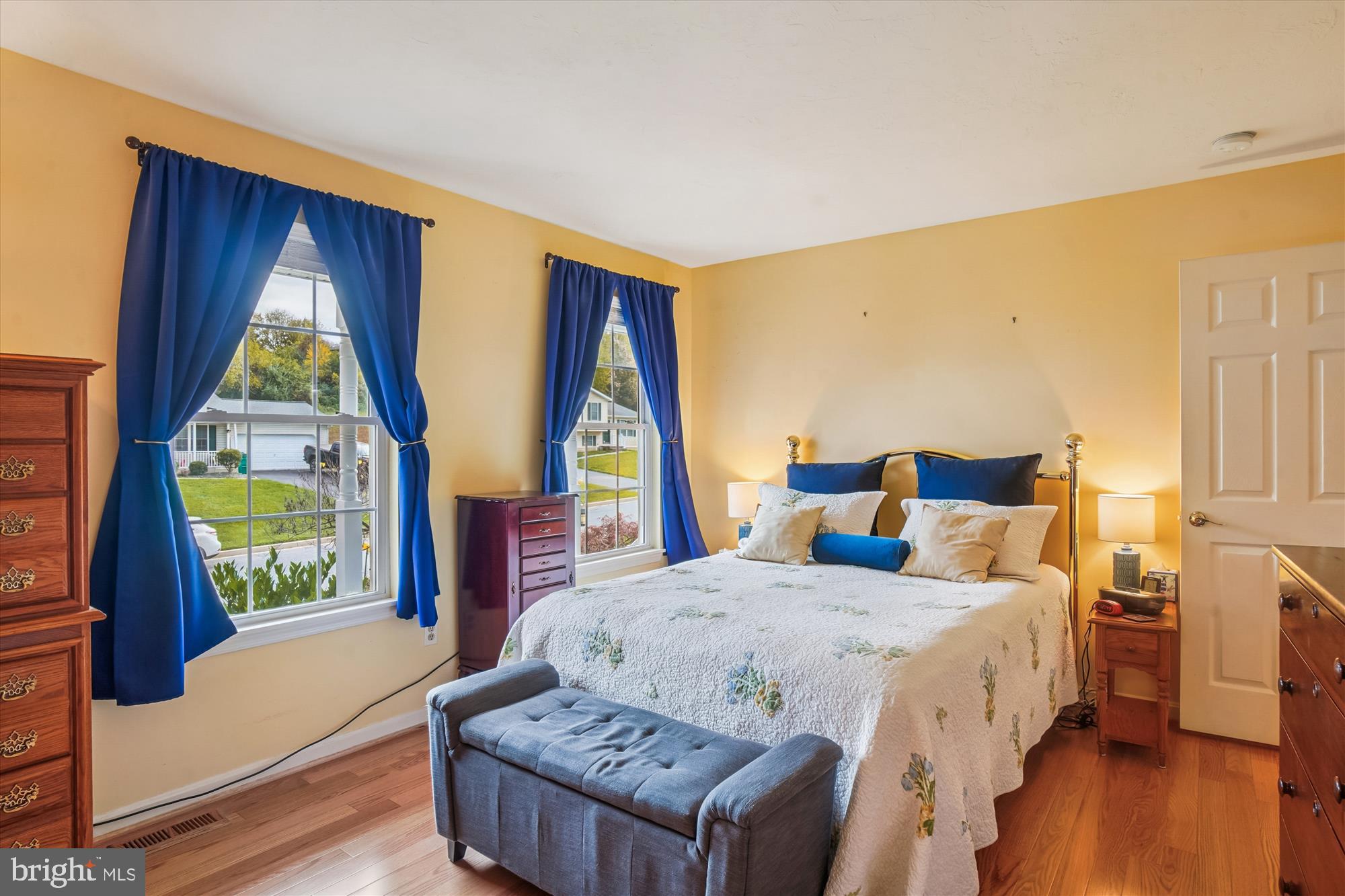 SULLIVAN HEIGHTS - Residential