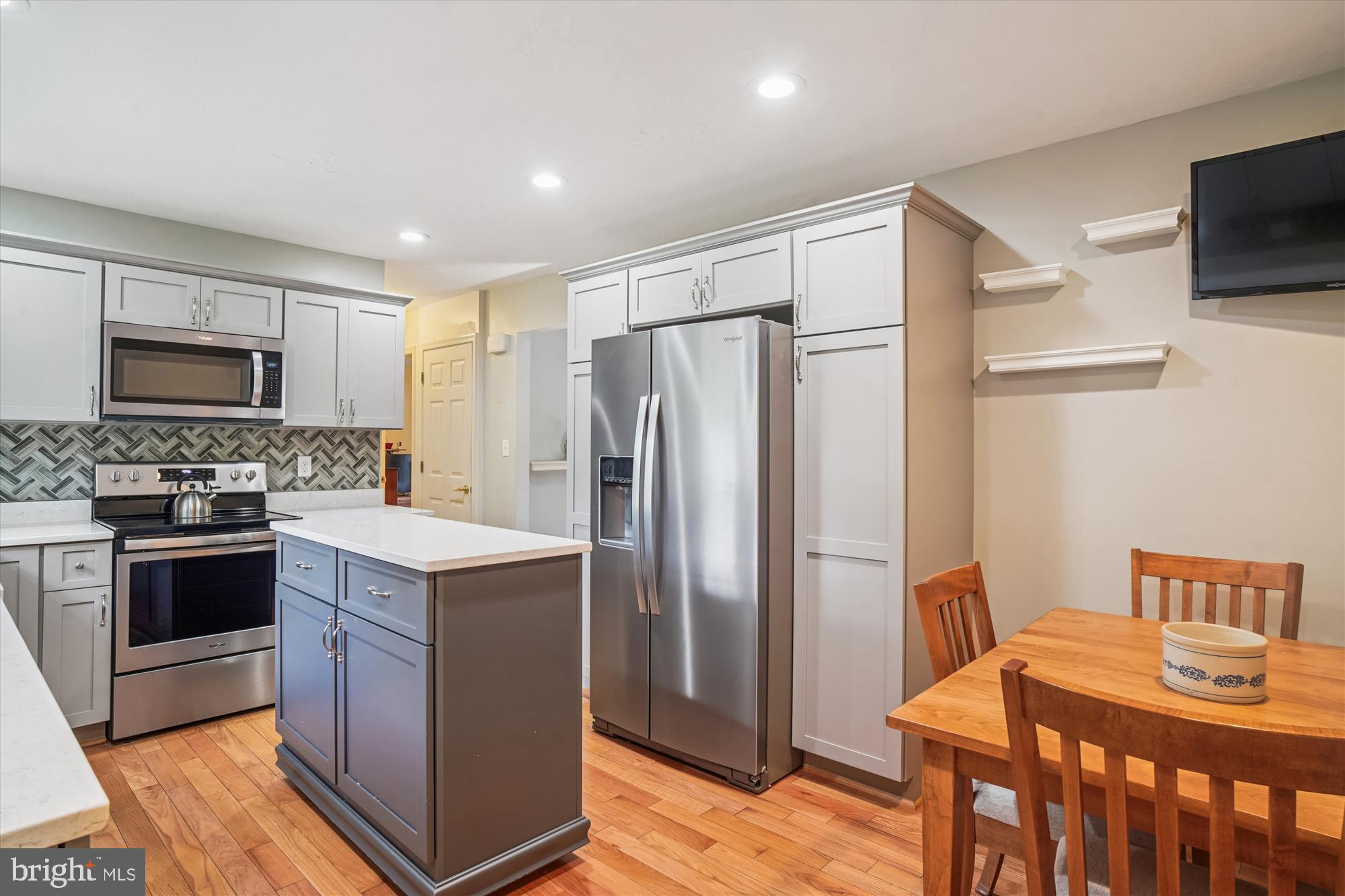 SULLIVAN HEIGHTS - Residential