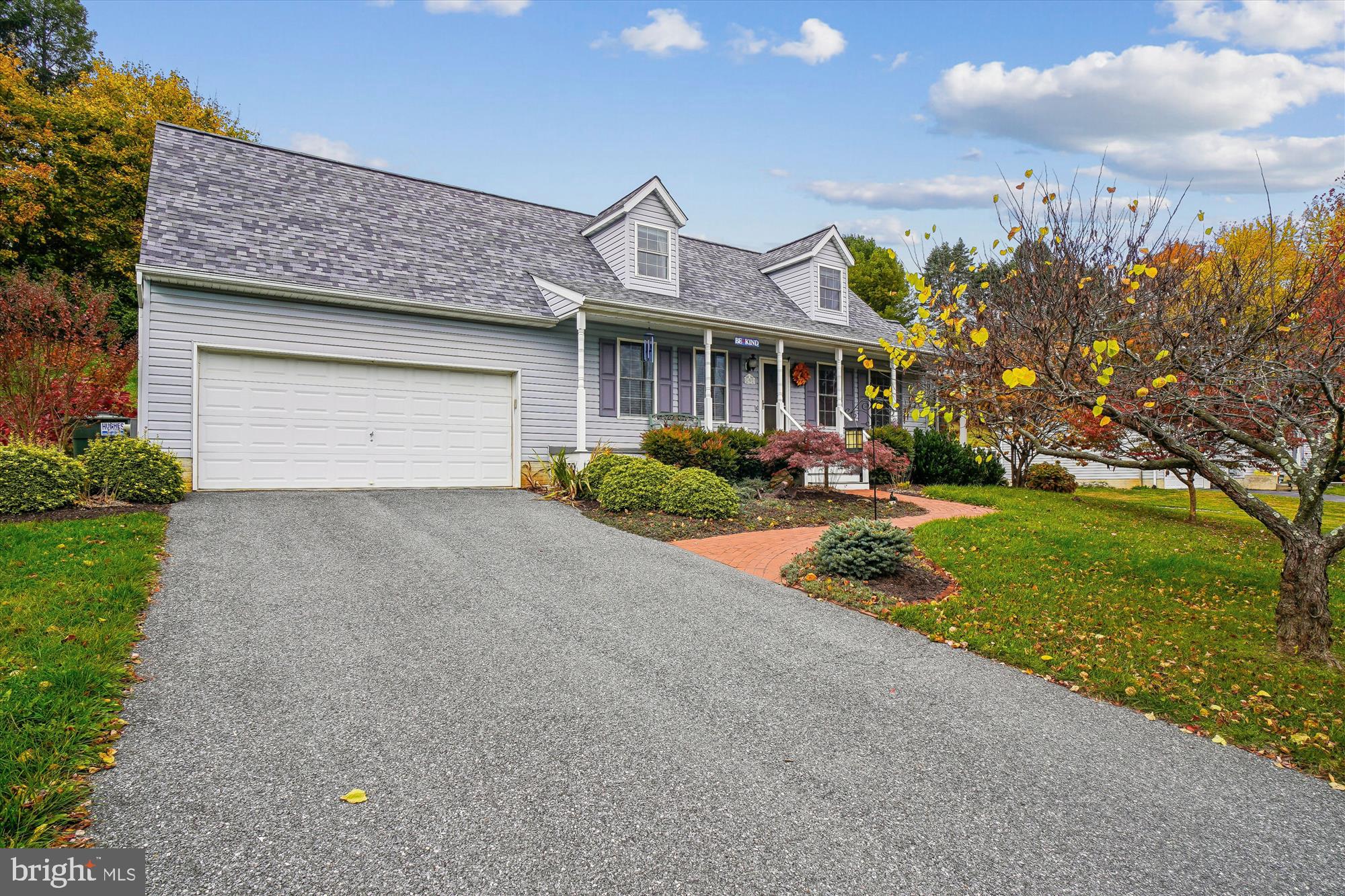 SULLIVAN HEIGHTS - Residential