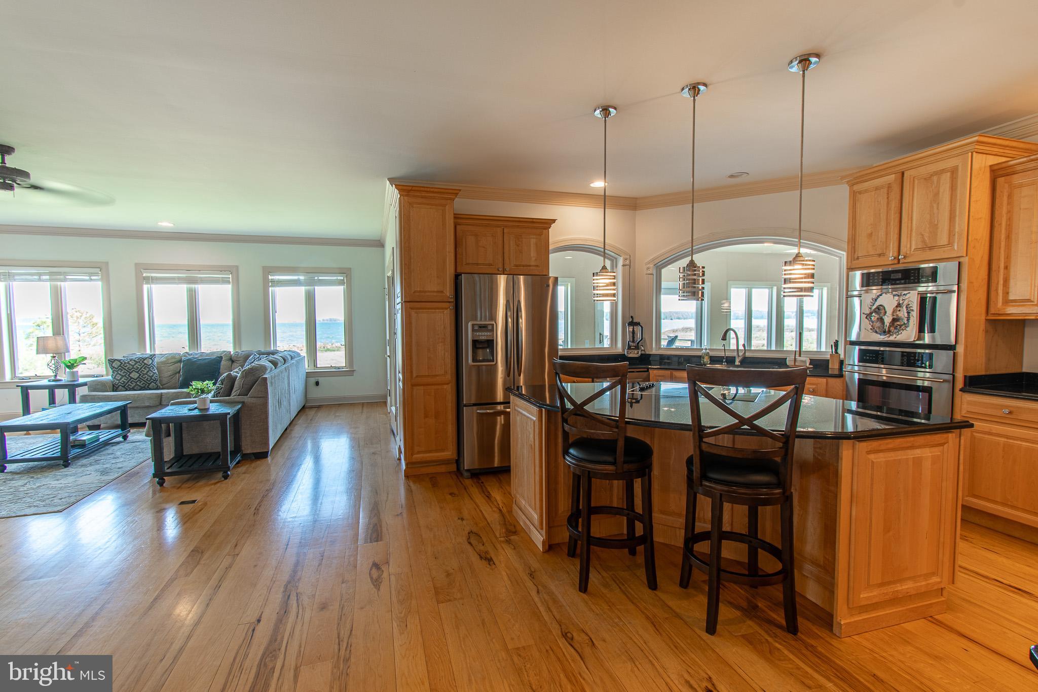 MCKEIL POINTE - Residential