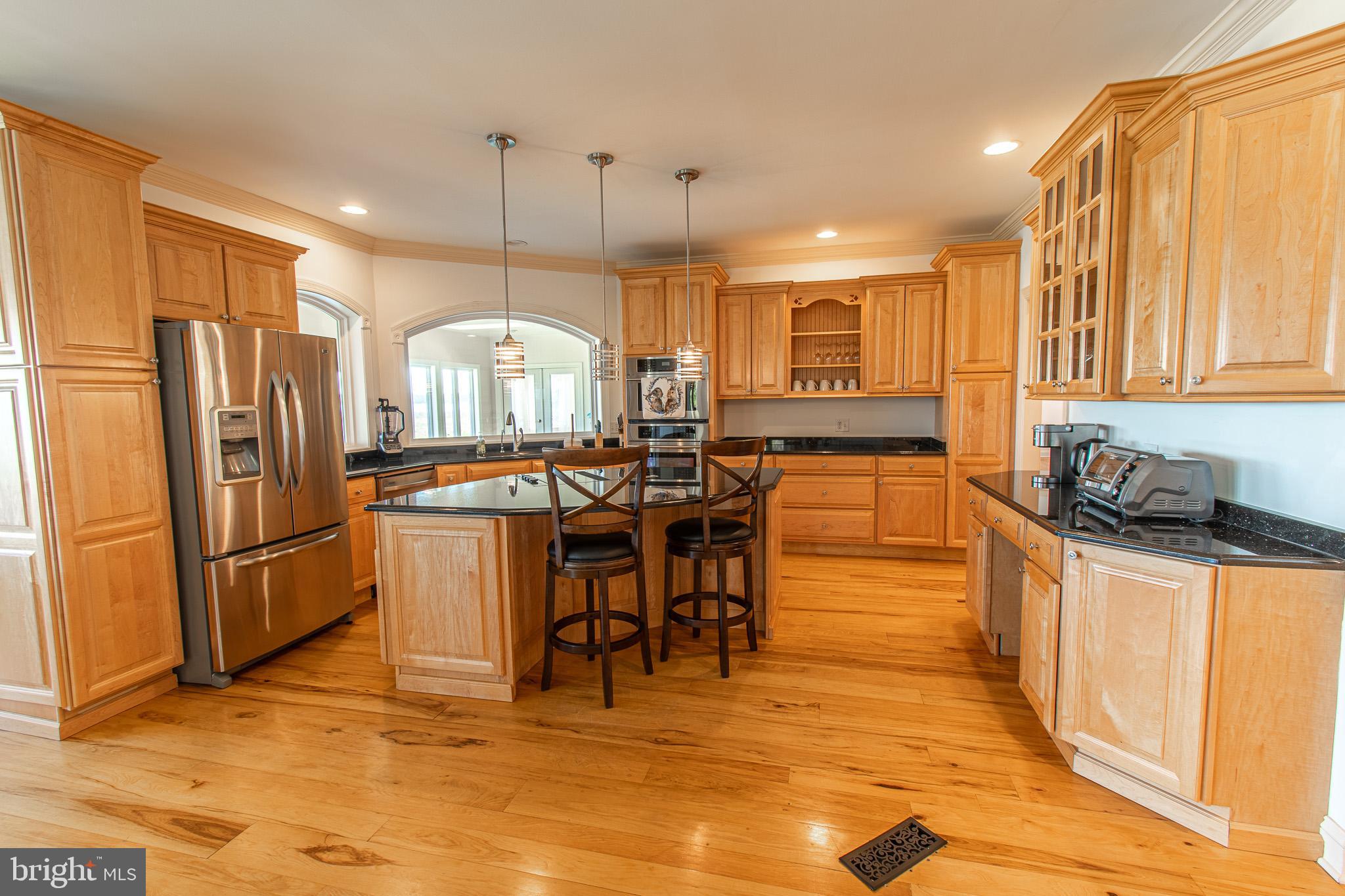 MCKEIL POINTE - Residential