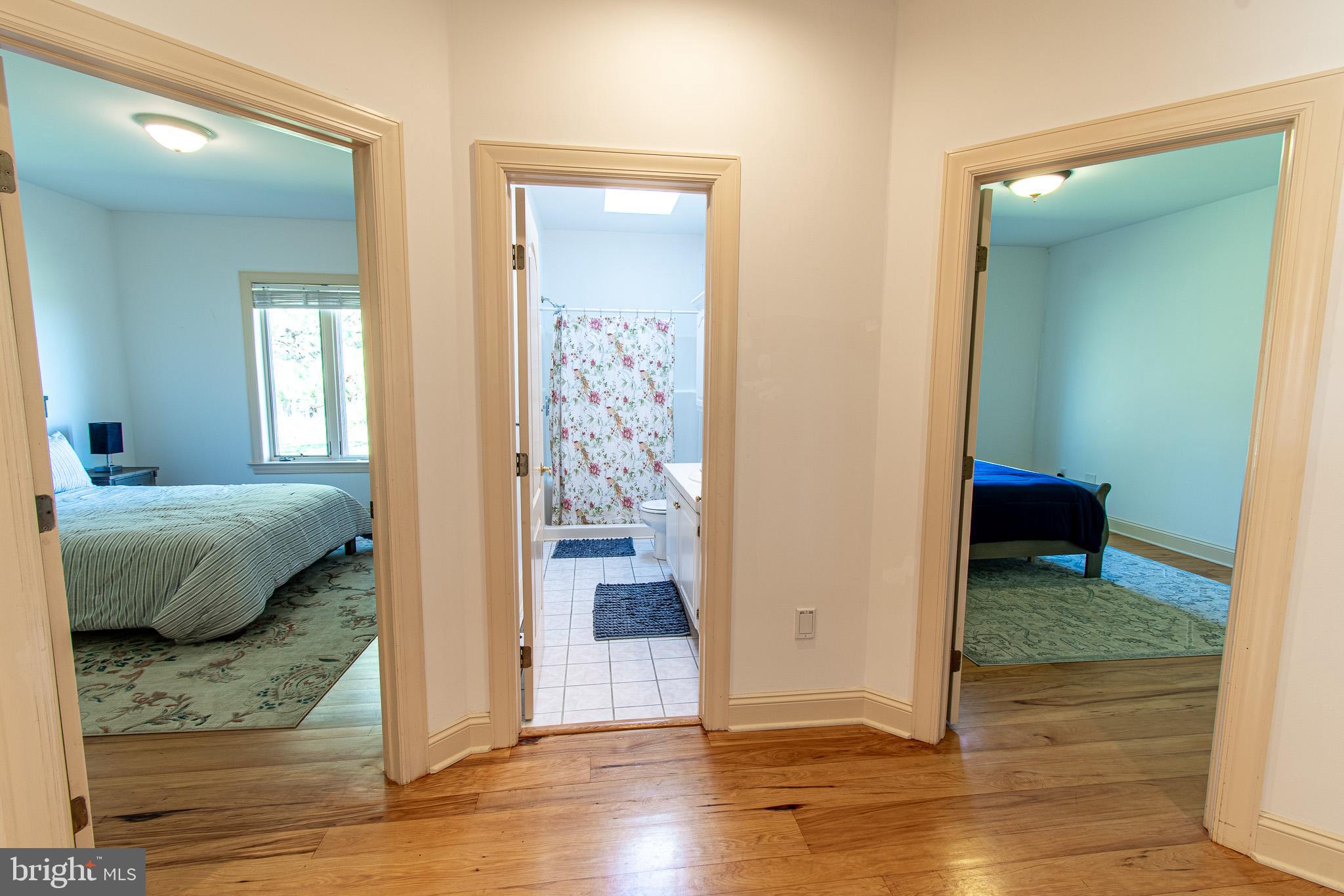 MCKEIL POINTE - Residential