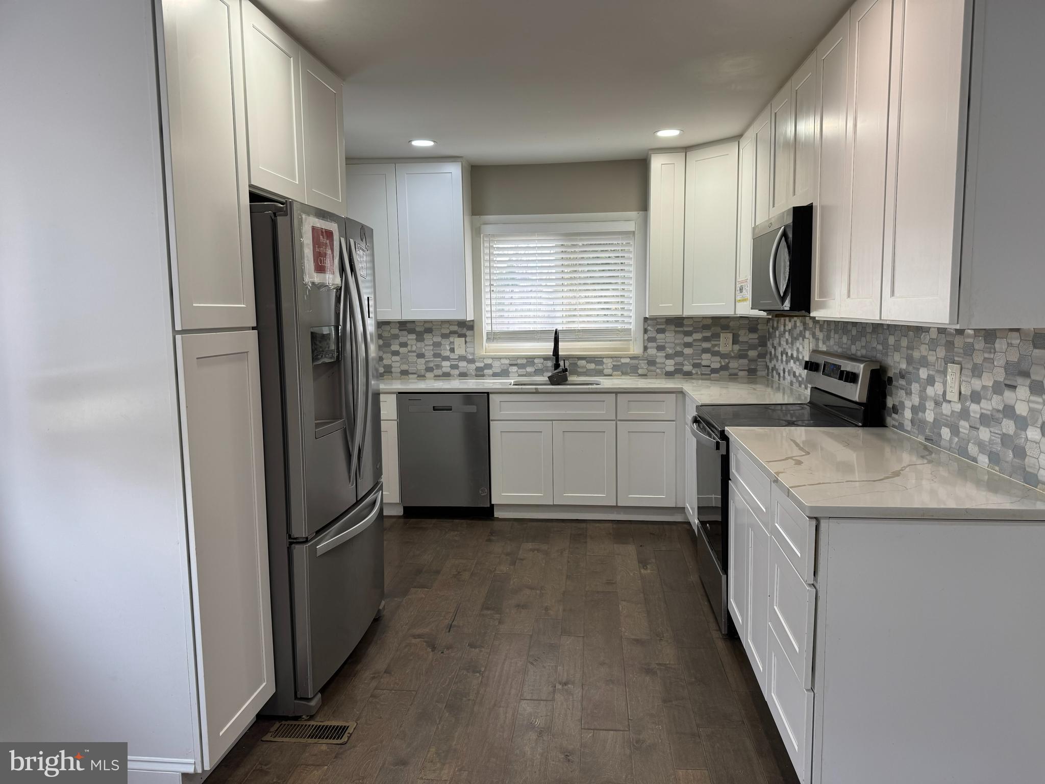 COOL SPRING HEIGHTS - Residential