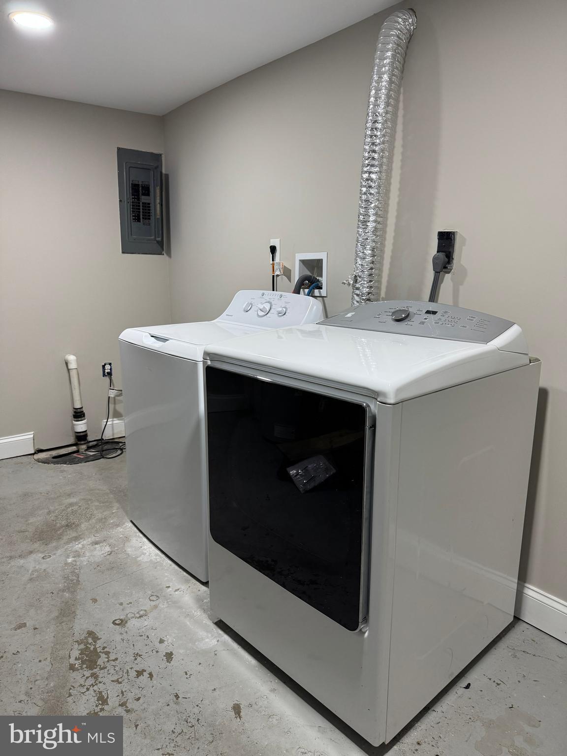 COOL SPRING HEIGHTS - Residential