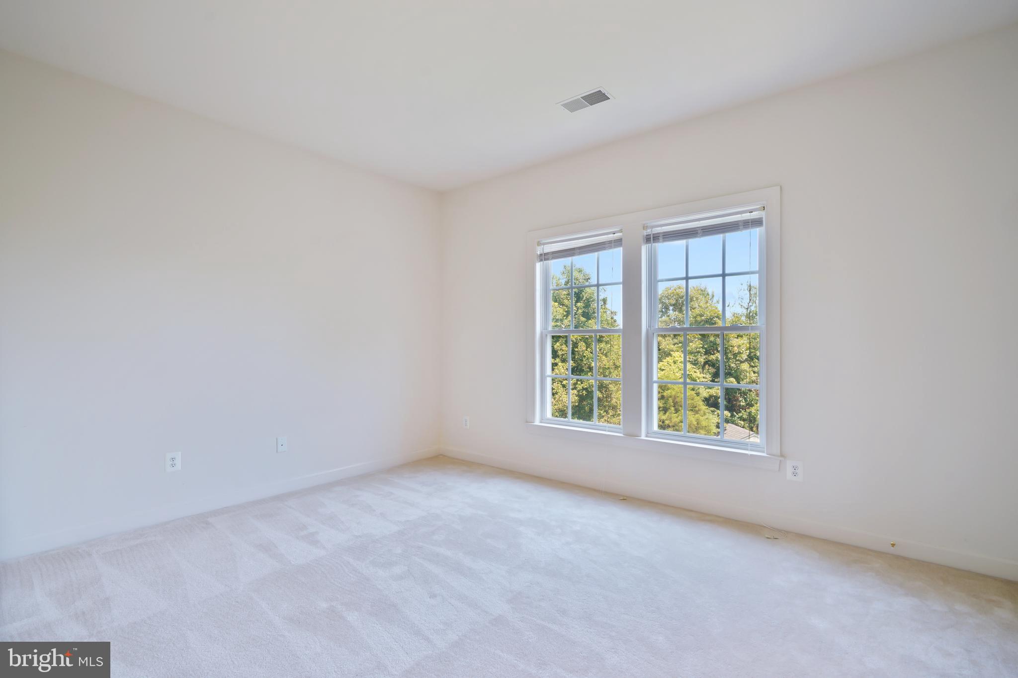 CEDAR HUNT - Residential