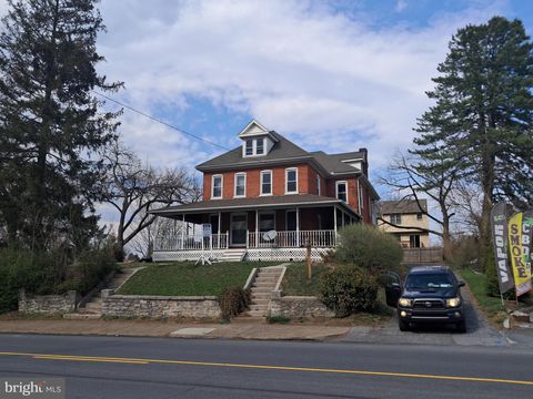 Photo of 717 - -719 S Market Street, ELIZABETHTOWN, PA 17022 (MLS # PALA2066980)