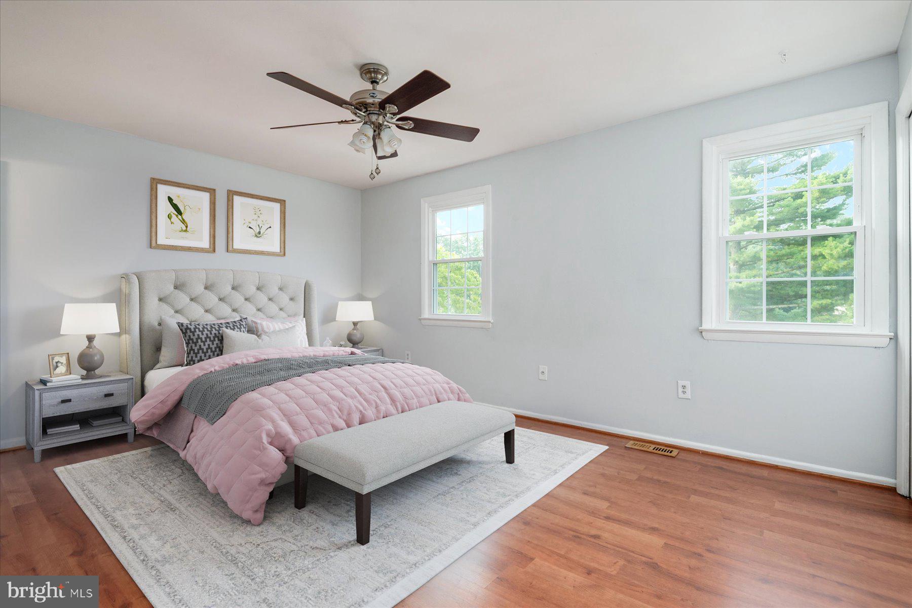 WHISPERING WOODS - Residential