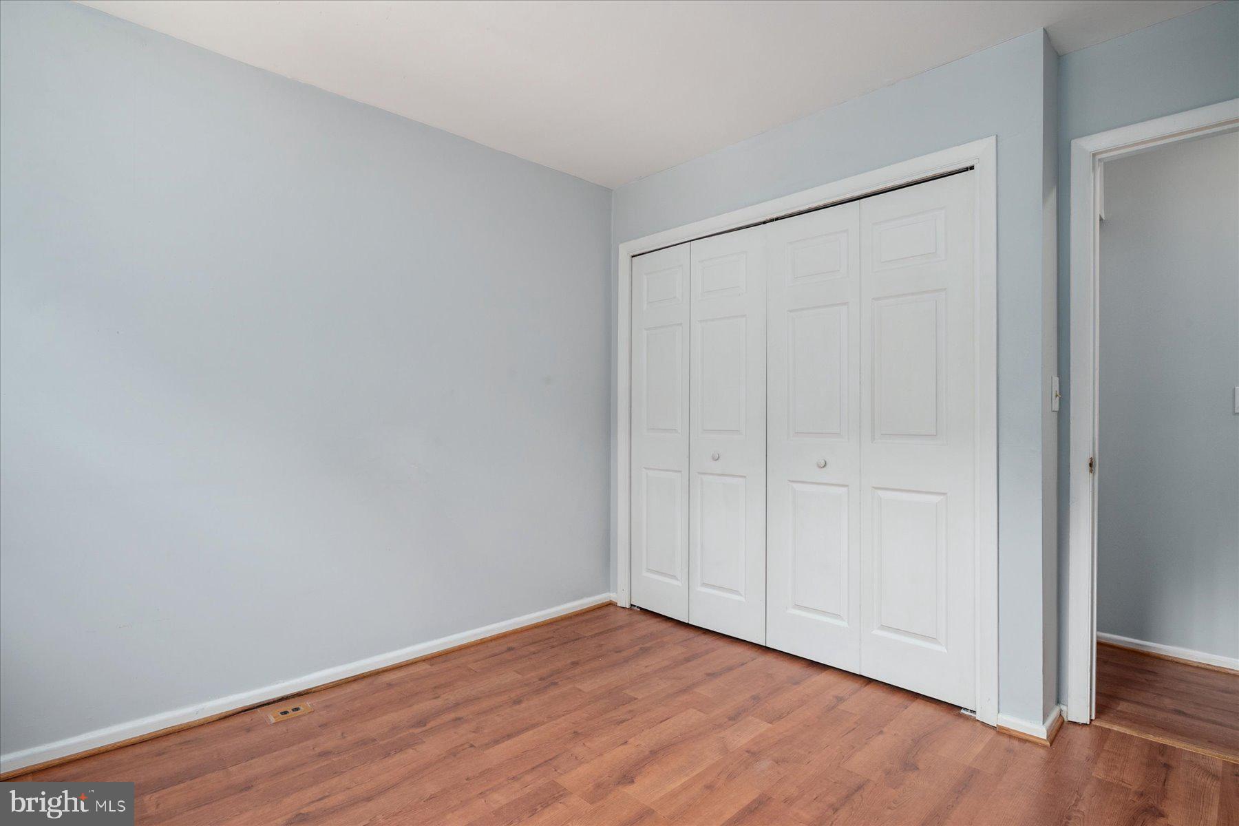 WHISPERING WOODS - Residential